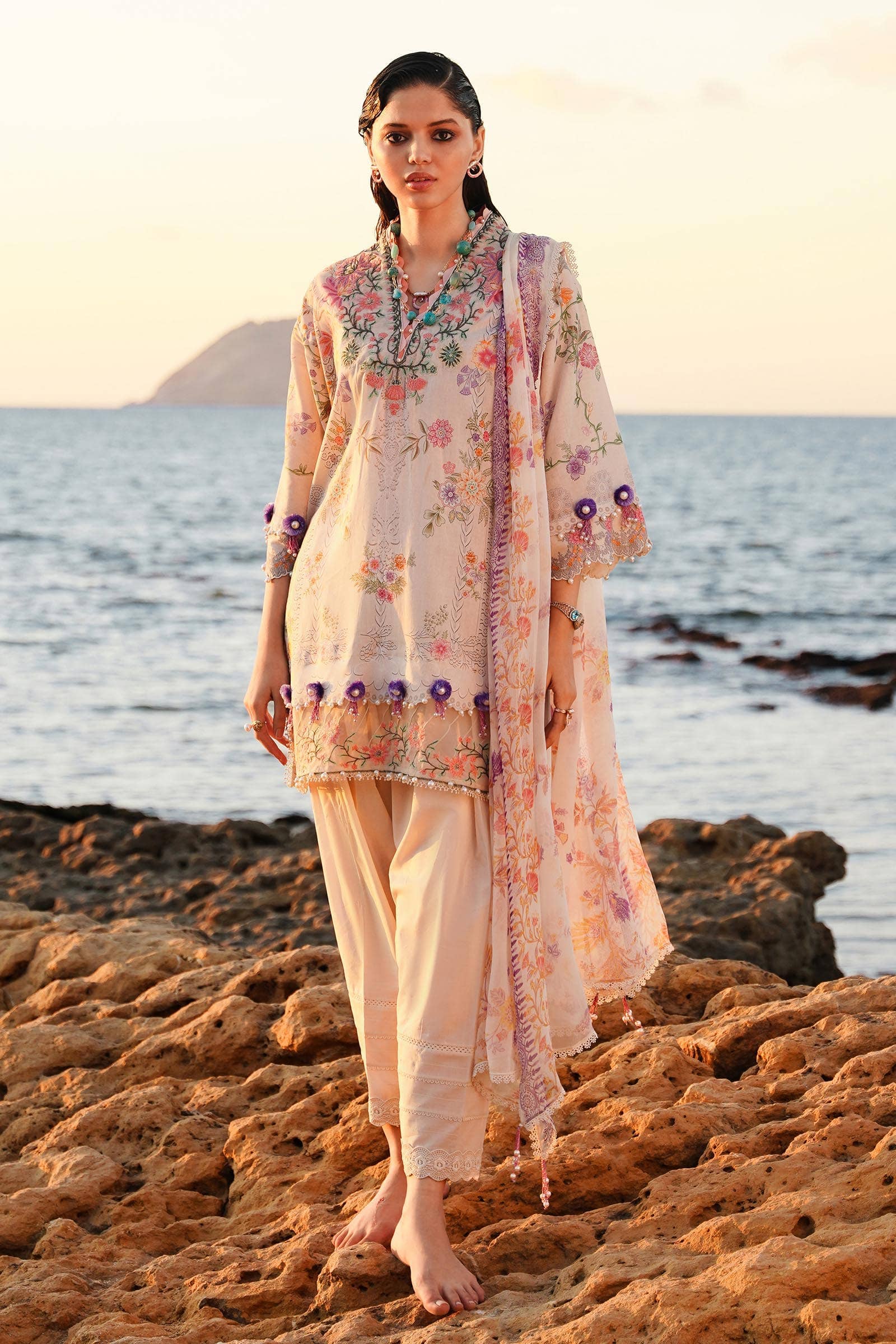 img_sana_safinaz_muzlin_24_awwal_boutique