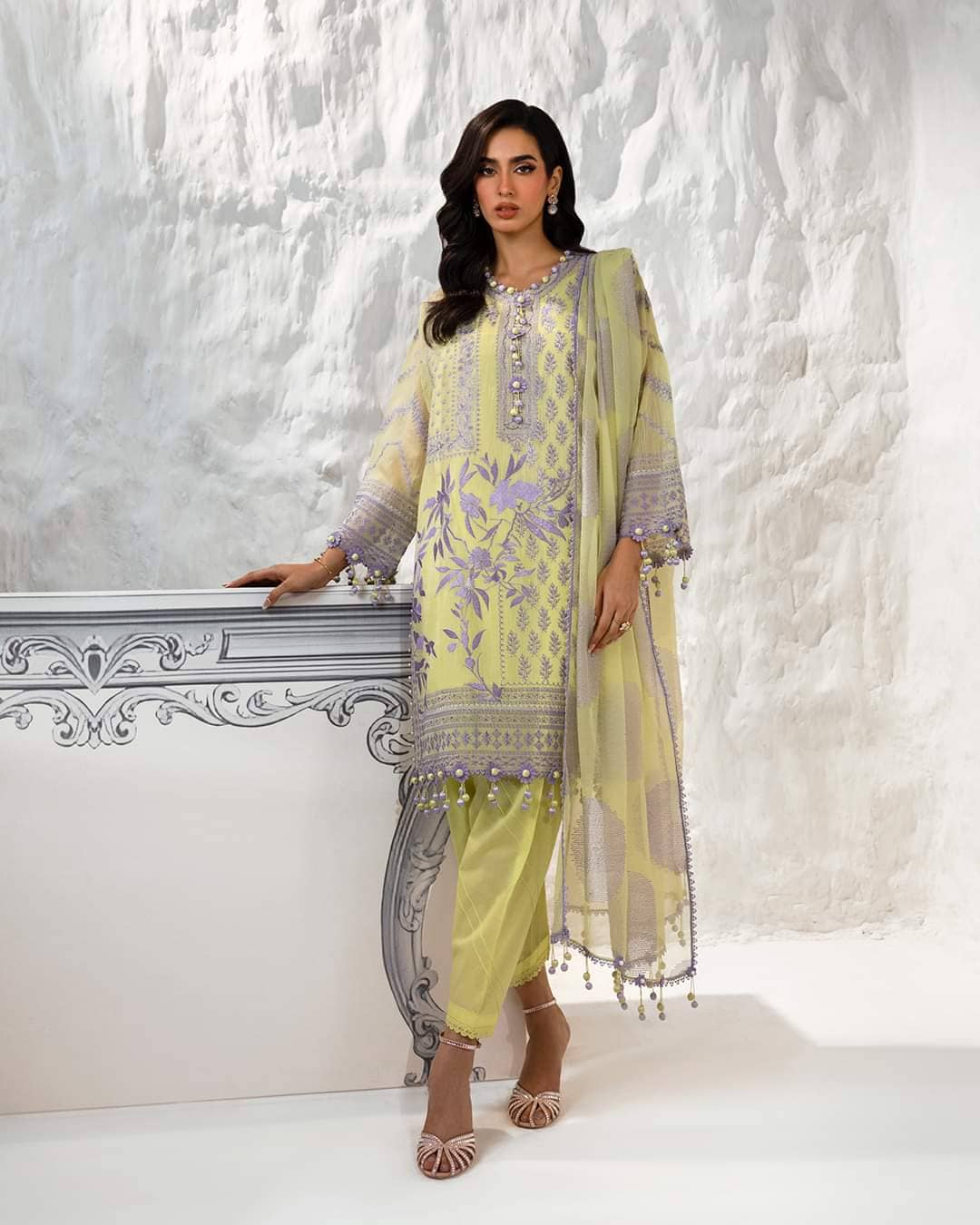 img_sana_safinaz_muzlin_vol_2_awwal_boutique