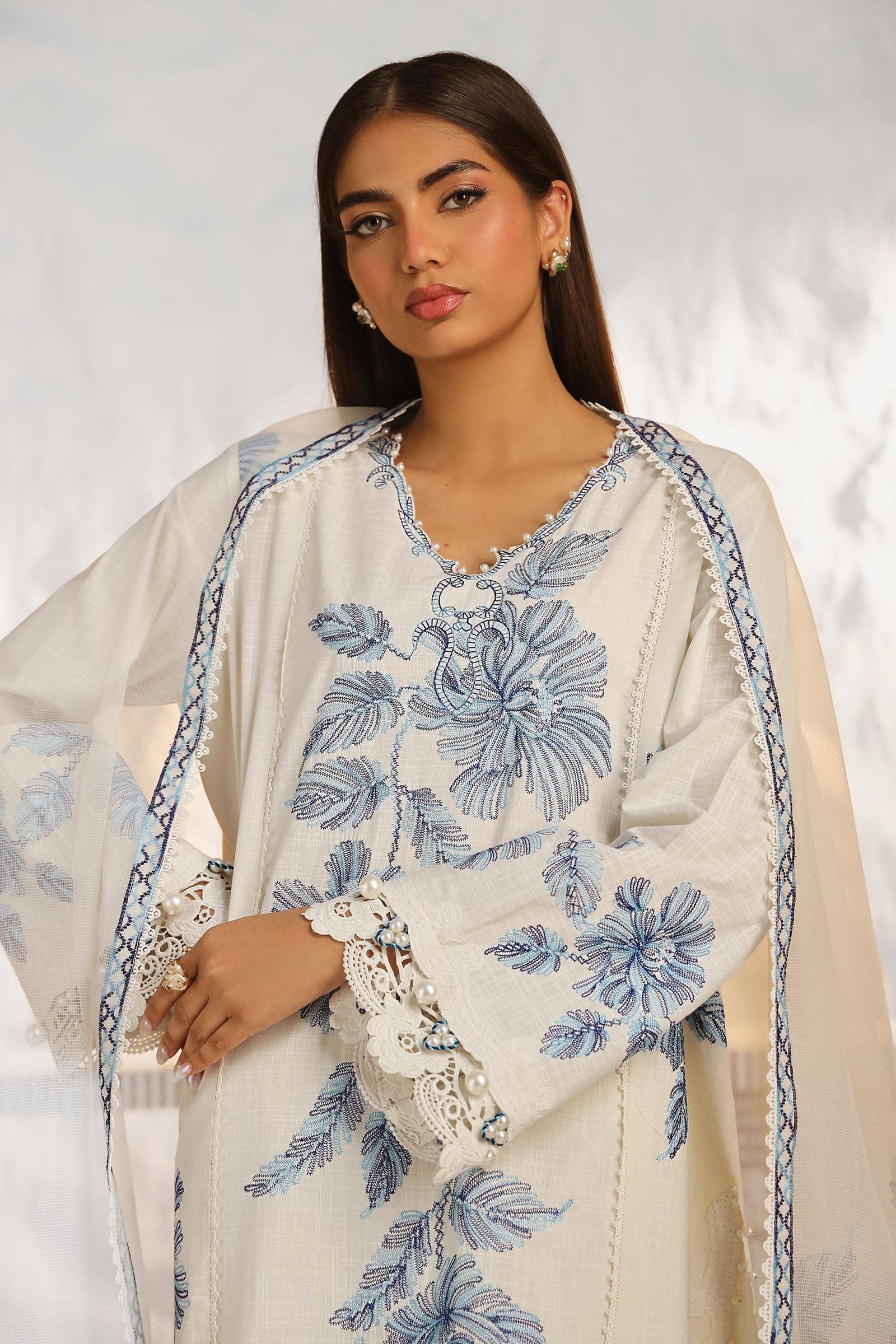 img_sana_safinaz_muzlin_vol_2_awwal_boutique