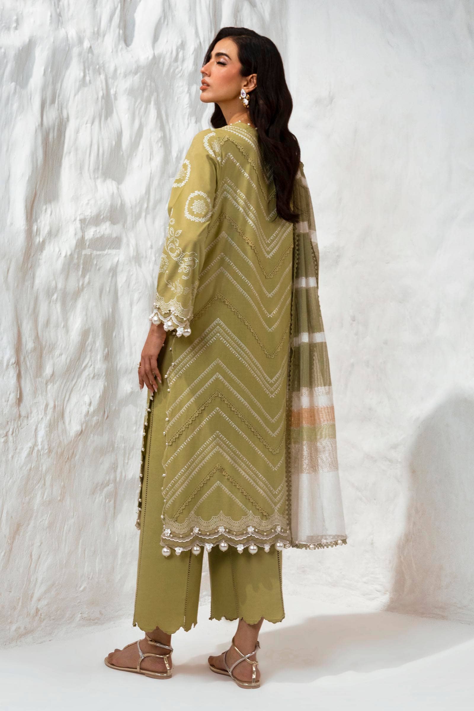 img_sana_safinaz_muzlin_vol_2_awwal_boutique