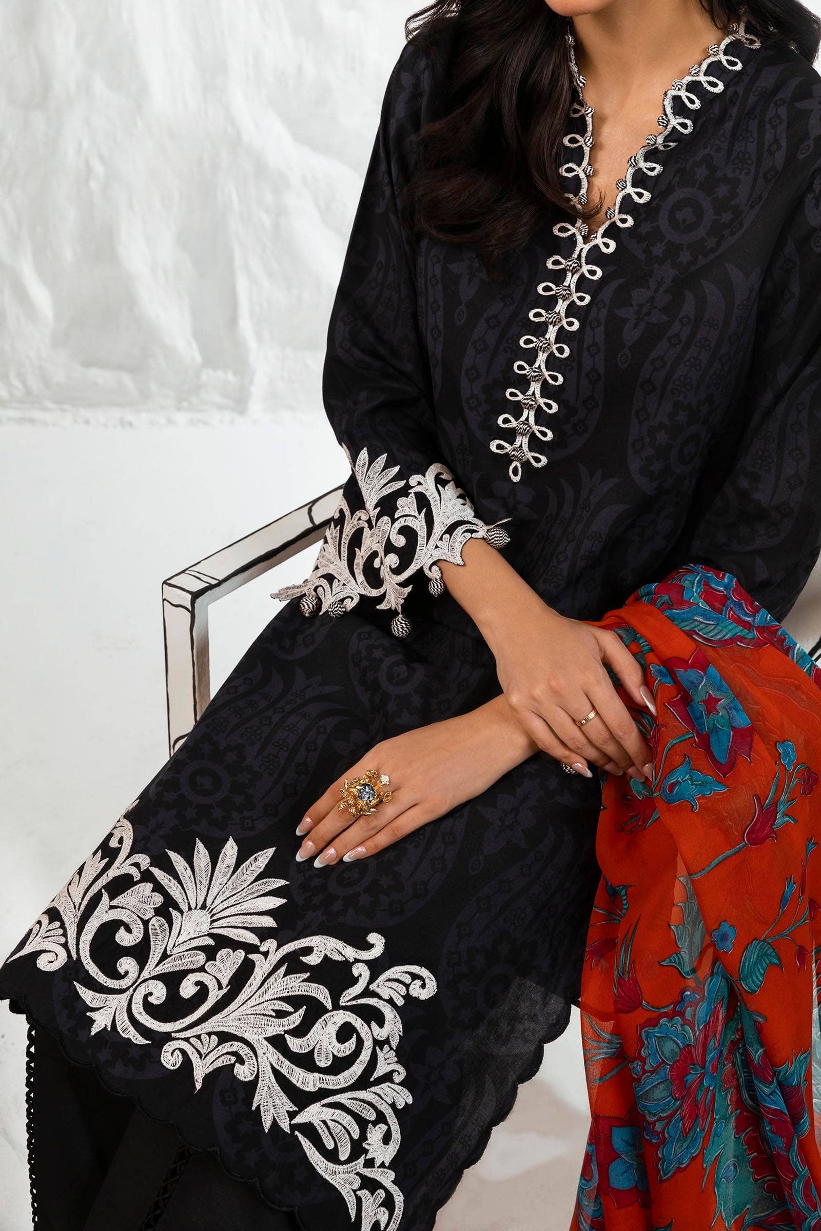 img_sana_safinaz_muzlin_vol_2_awwal_boutique