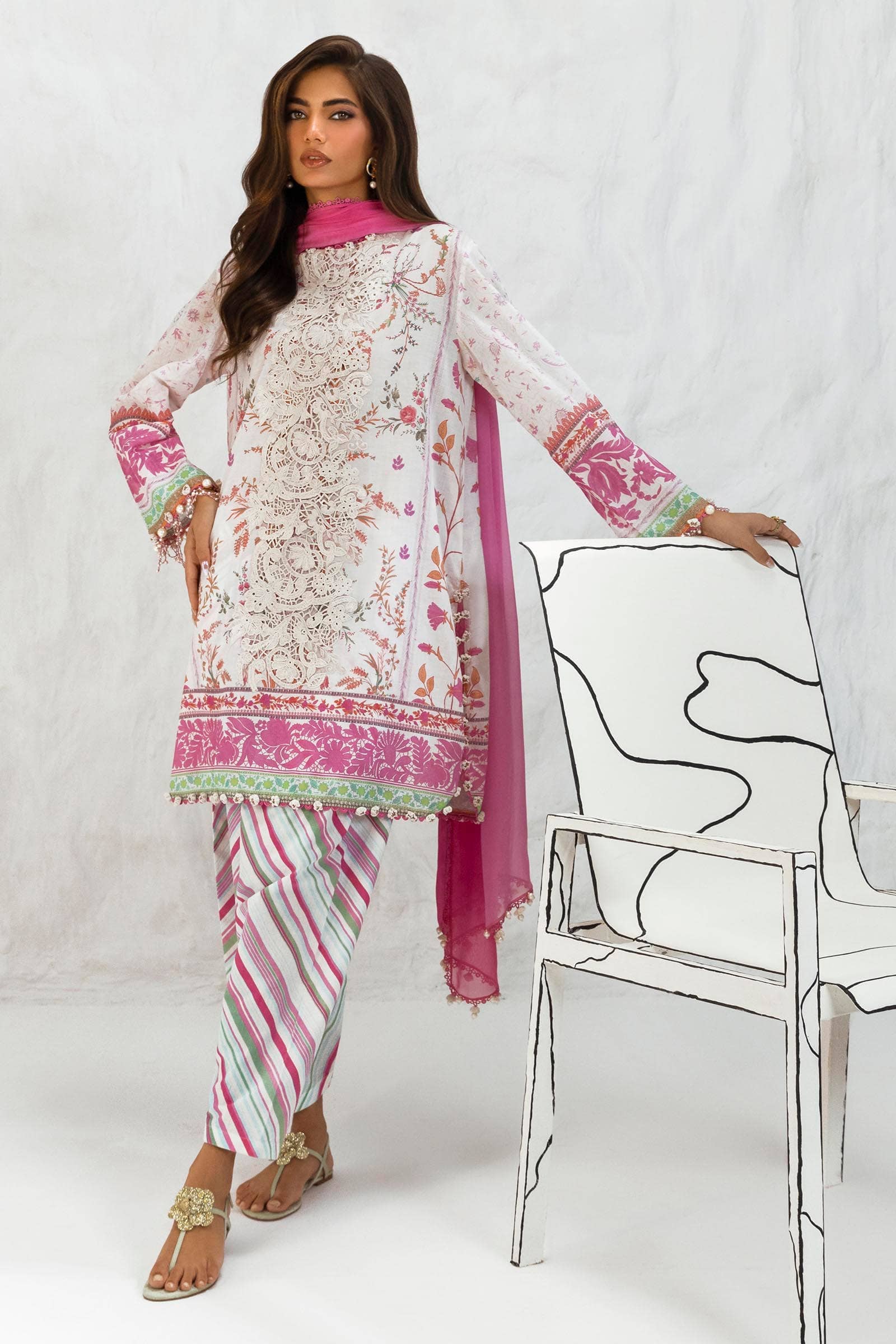 img_sana_safinaz_muzlin_vol_2_awwal_boutique