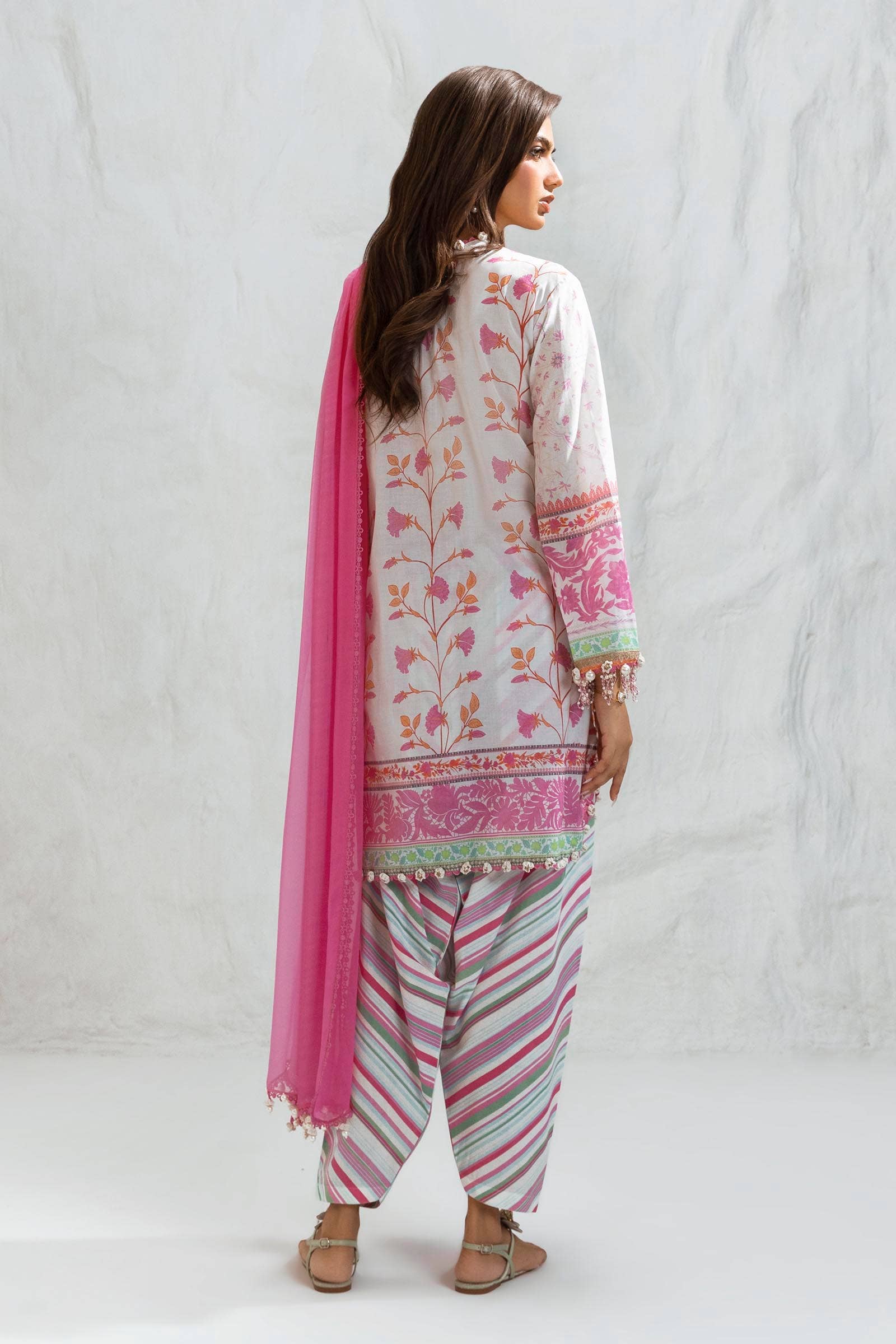 img_sana_safinaz_muzlin_vol_2_awwal_boutique