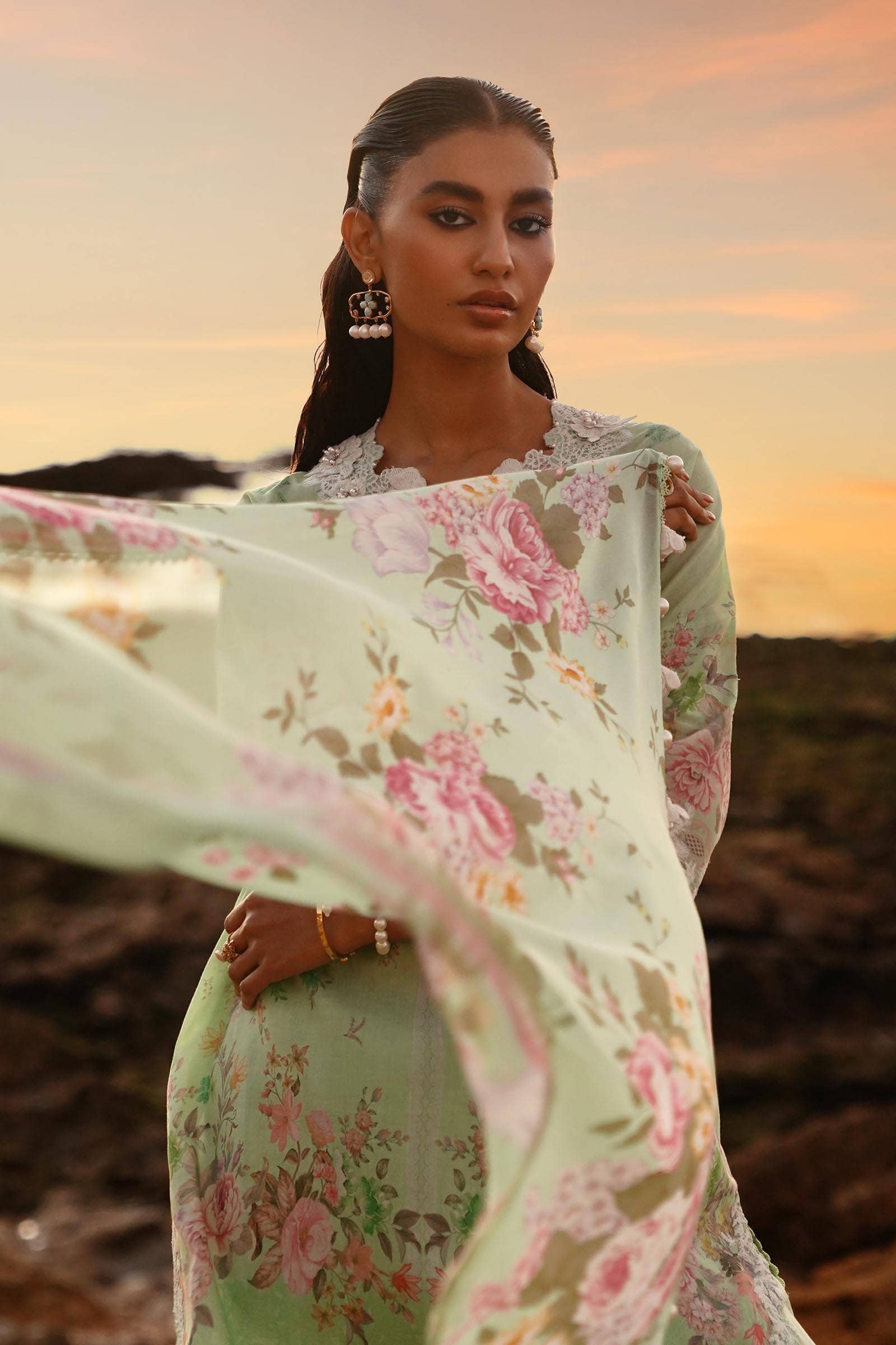 img_sana_safinaz_muzlin_24_awwal_boutique