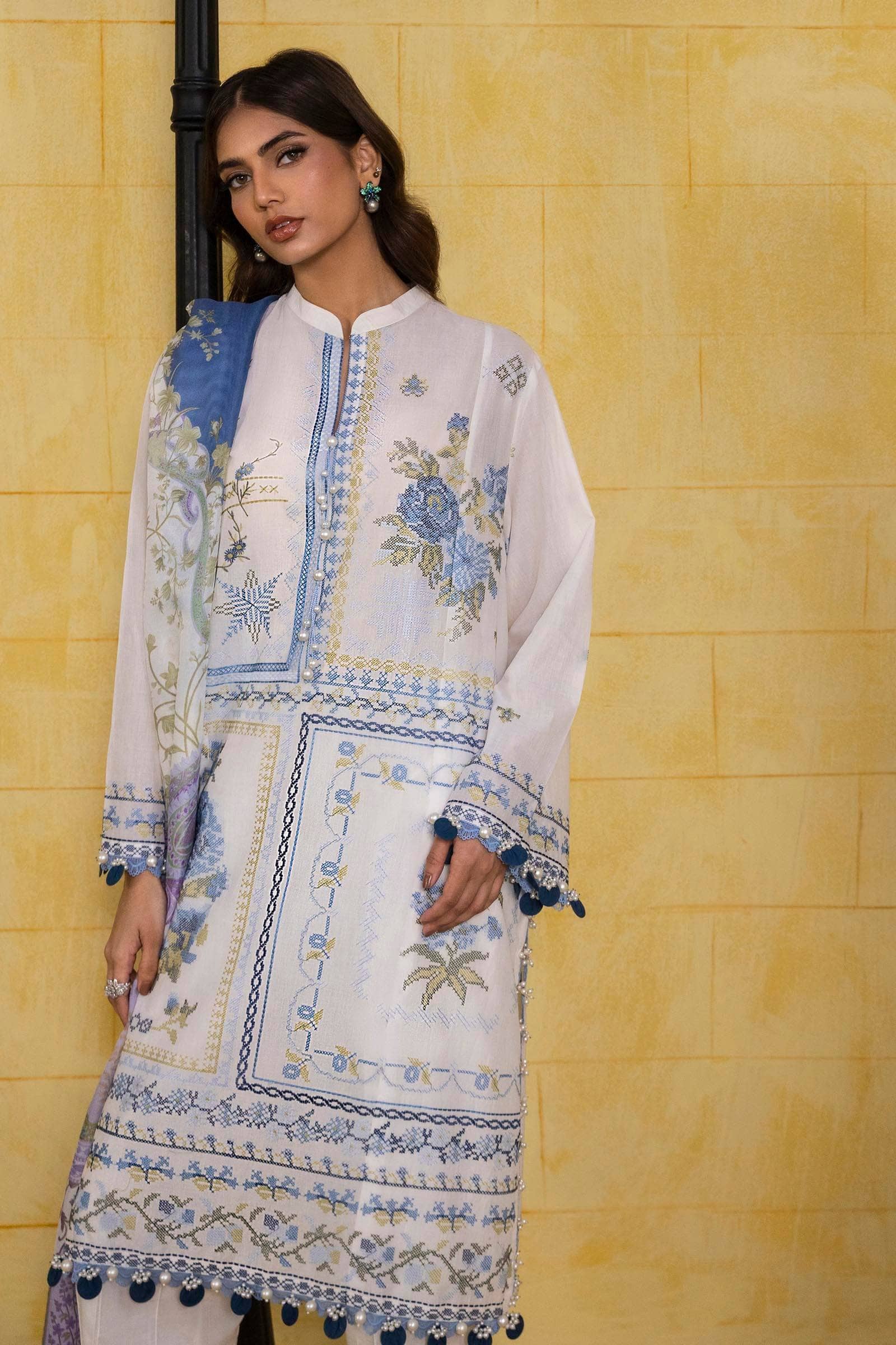 img_sana_safinaz_muzlin_24_fall_edit_24_awwal_boutique