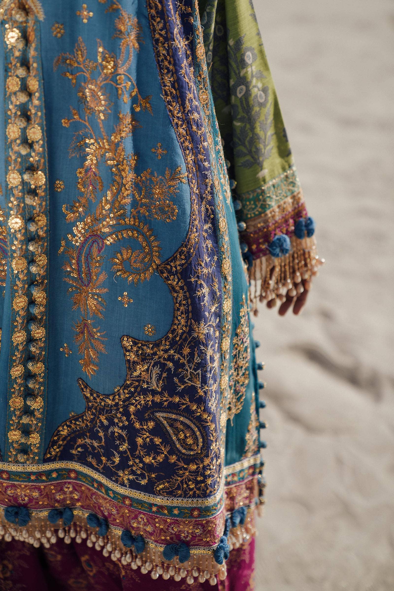 img_sana_safinaz_winter_shawl_collection_awwal_boutique