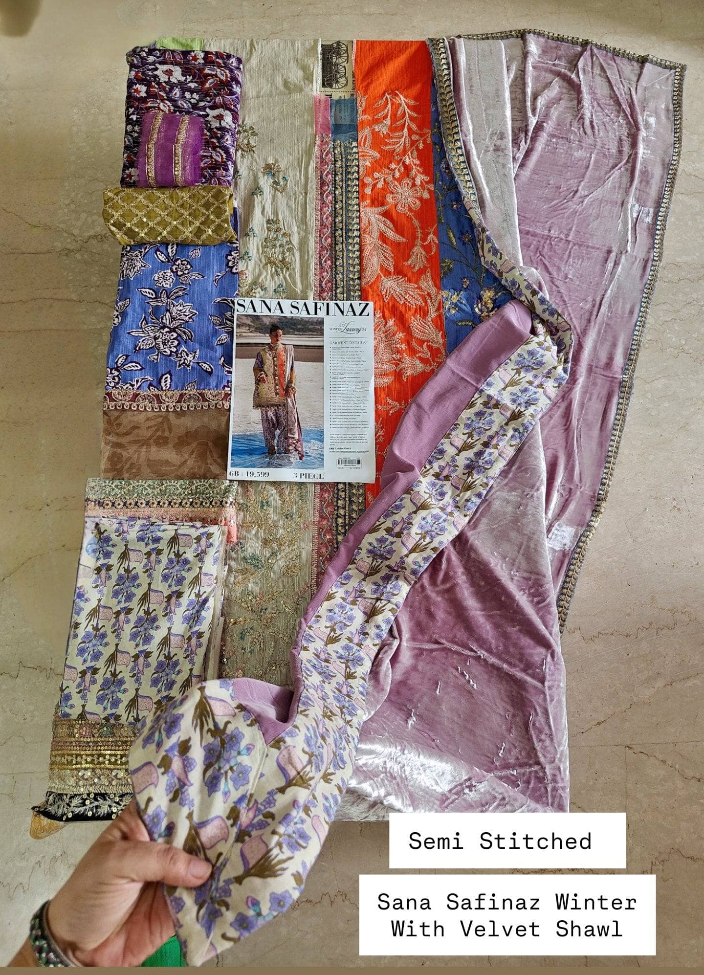 img_sana_safinaz_winter_shawl_collection_awwal_boutique