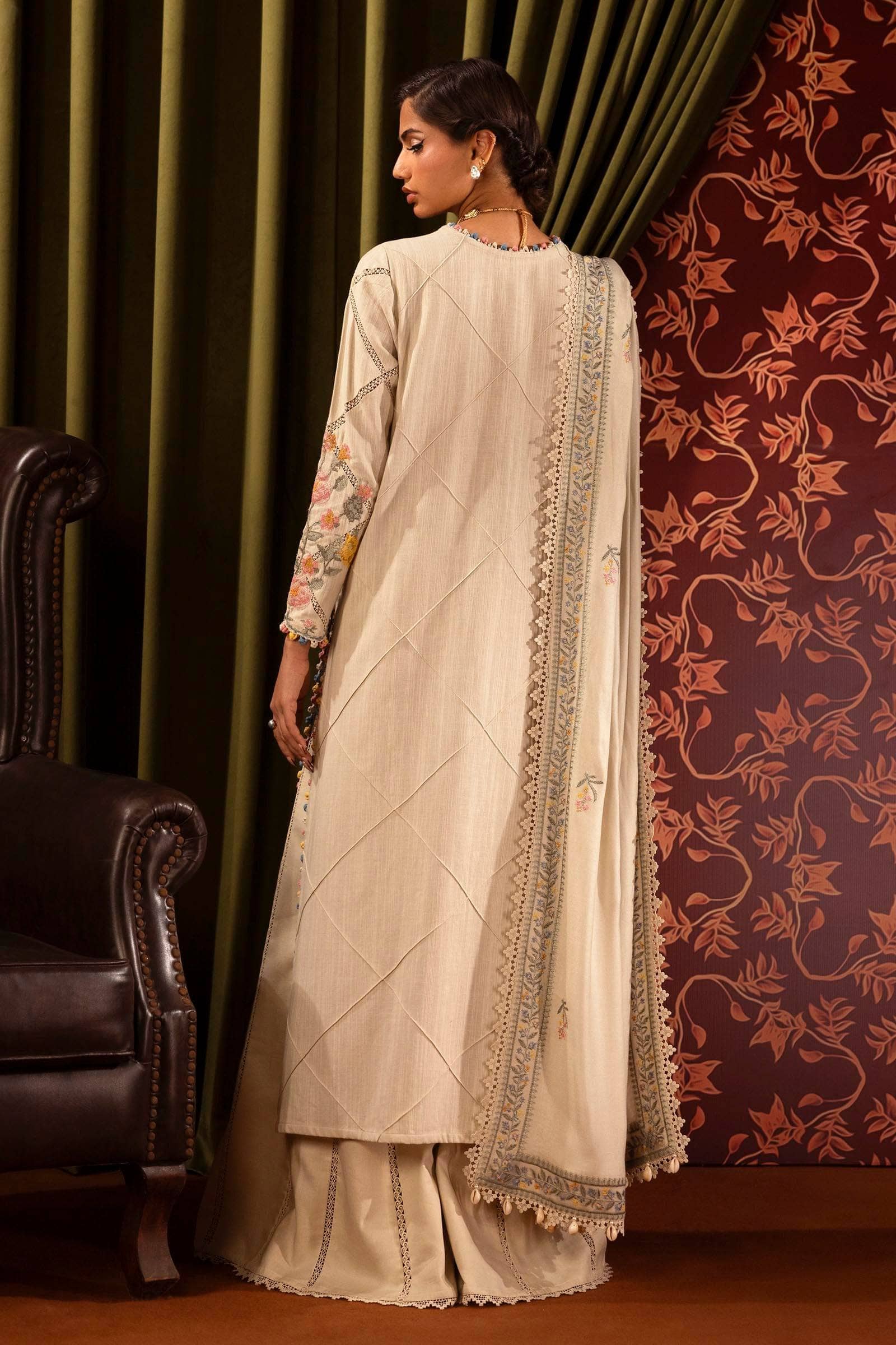img_sana_safinaz_muzlin_24_fall_edit_24_awwal_boutique