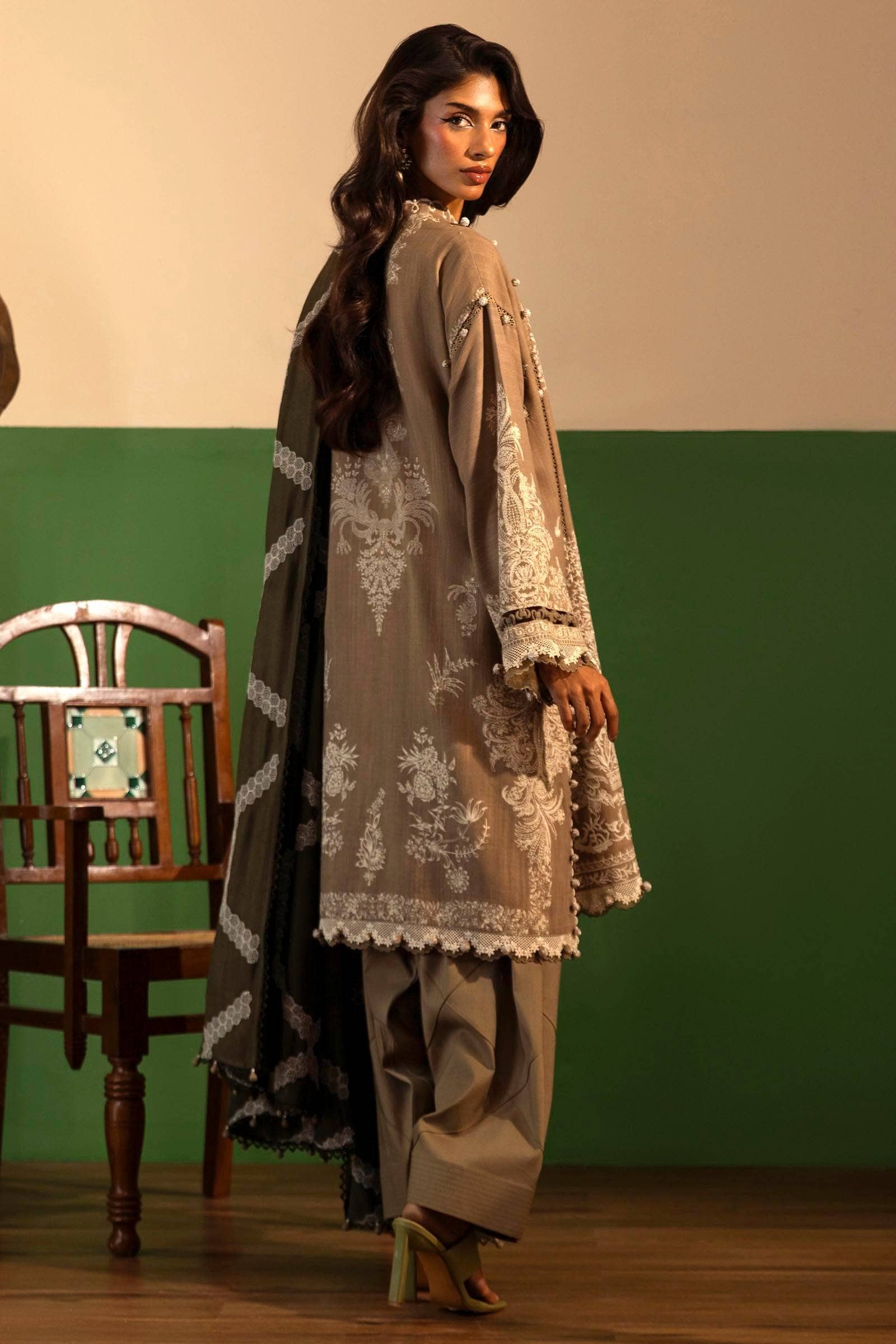 img_sana_safinaz_muzlin_24_fall_edit_24_awwal_boutique
