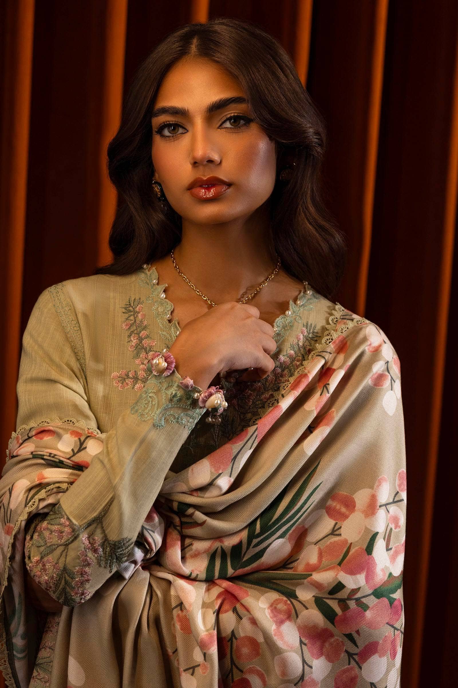 img_sana_safinaz_muzlin_24_fall_edit_24_awwal_boutique