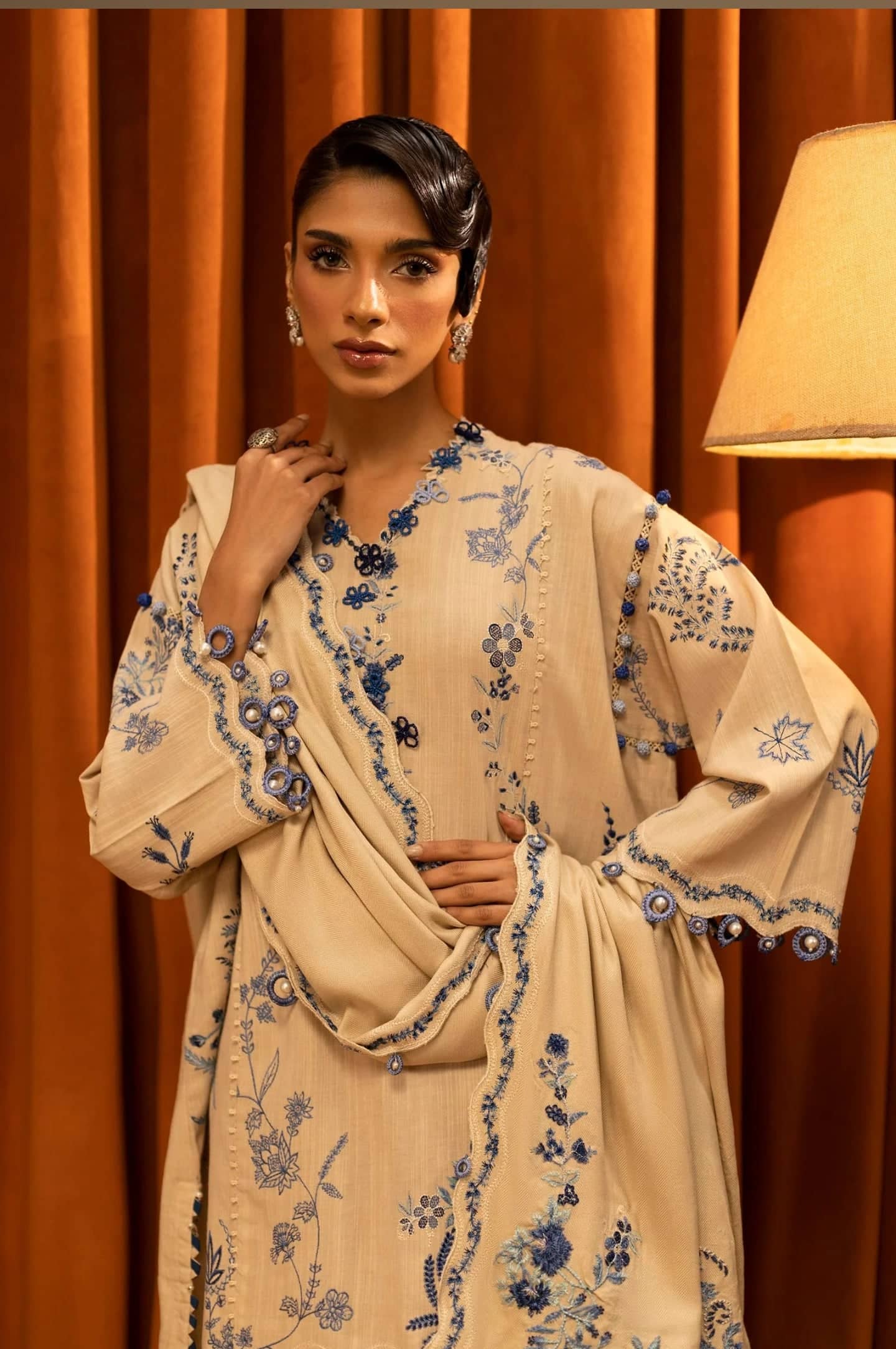 Sana Safinaz Luxury Winter Collection Sana Safinaz Muzlin Winter 25/11 A