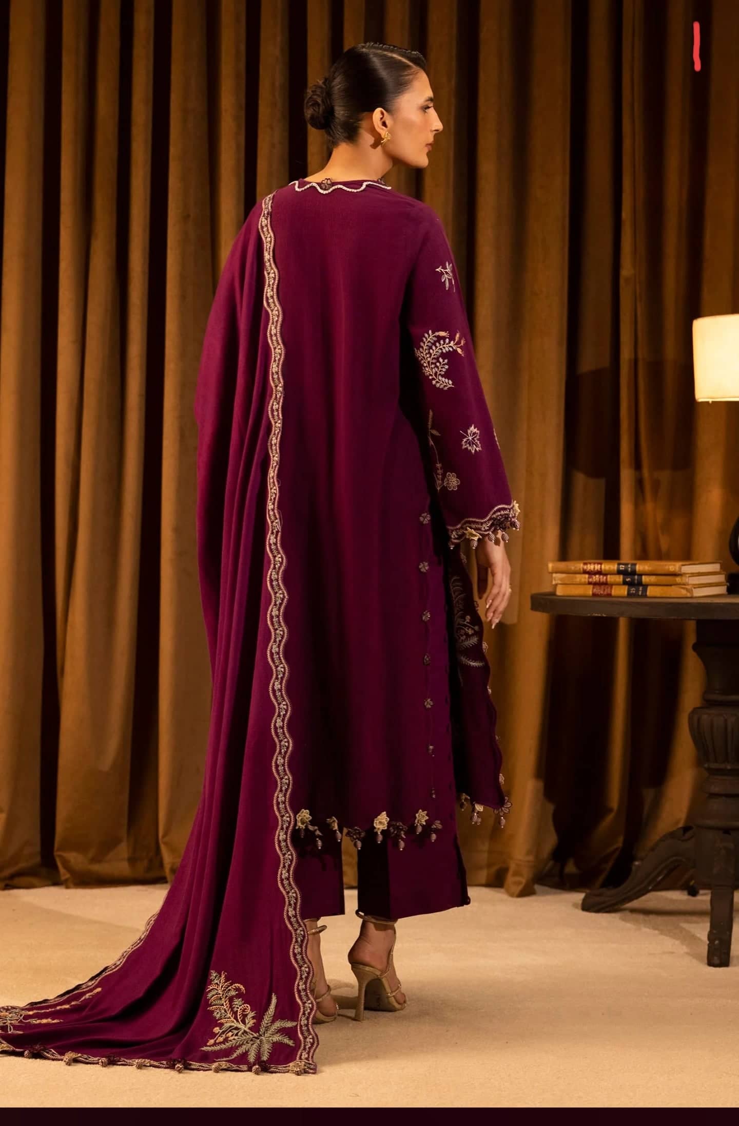 Sana Safinaz Luxury Winter Collection Sana Safinaz Muzlin Winter 25/11 B