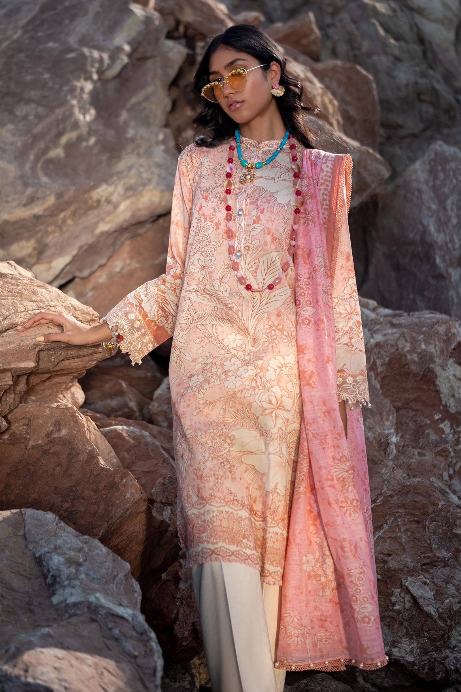 img_sana_safinaz_mahay_24_awwal_boutique