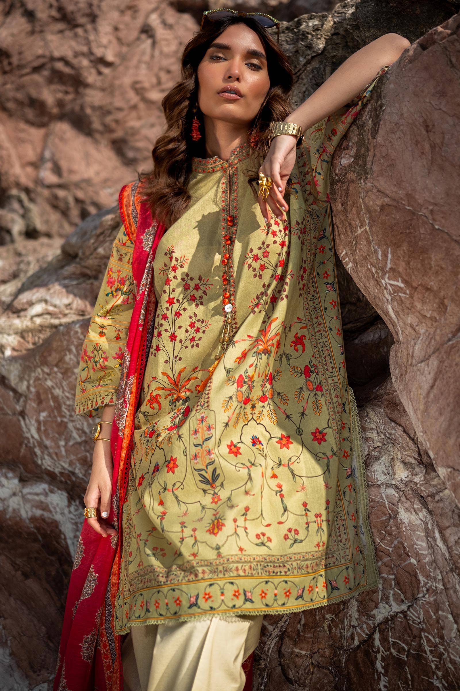 img_sana_safinaz_mahay_24_awwal_boutique