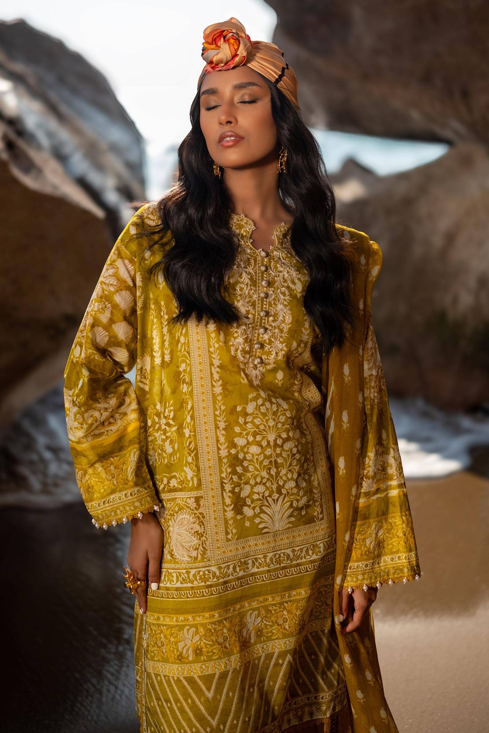 img_sana_safinaz_mahay_24_awwal_boutique