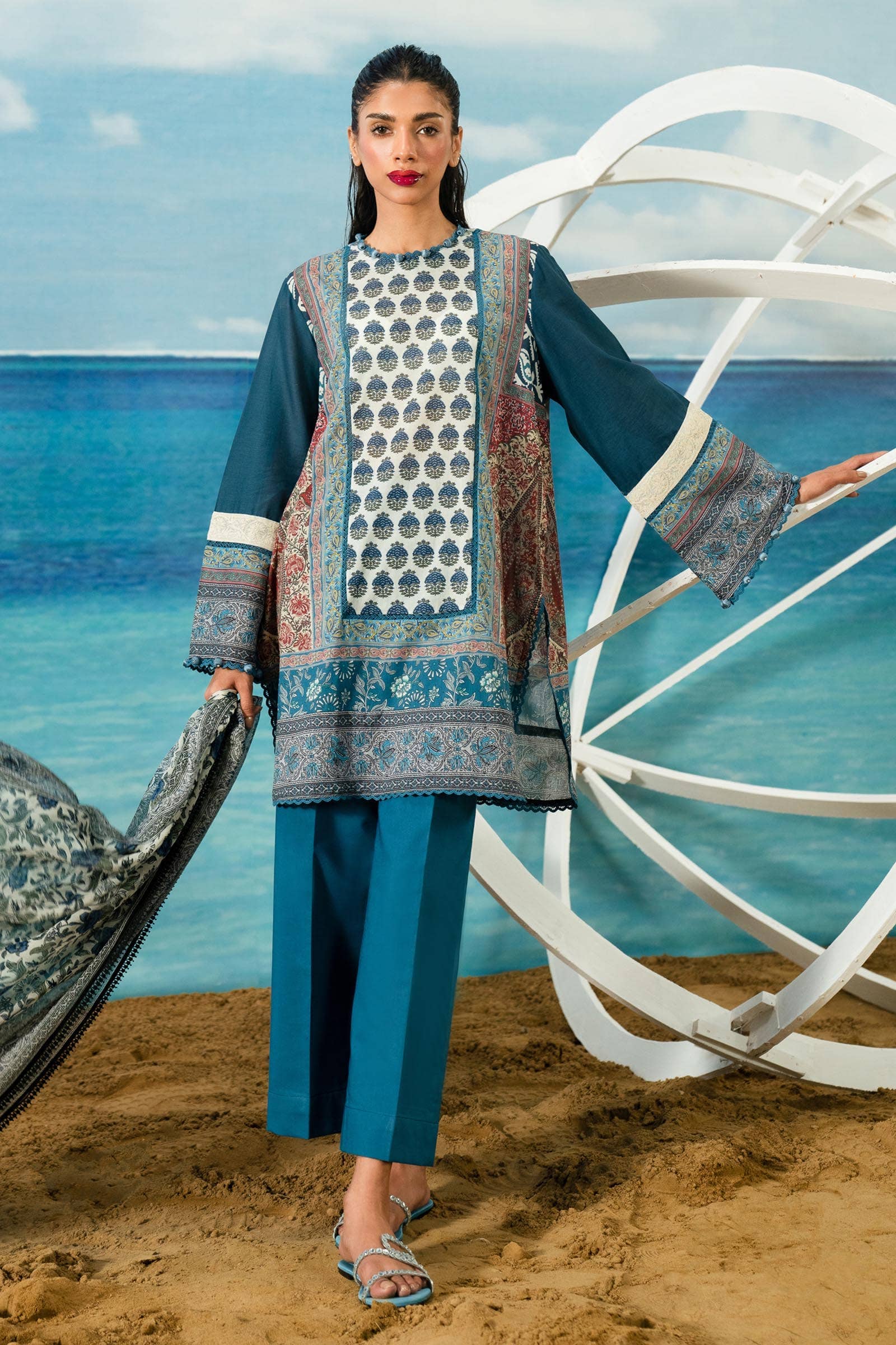 ing_sana_safinaz_mahay_lawn_24_awwal_boutique