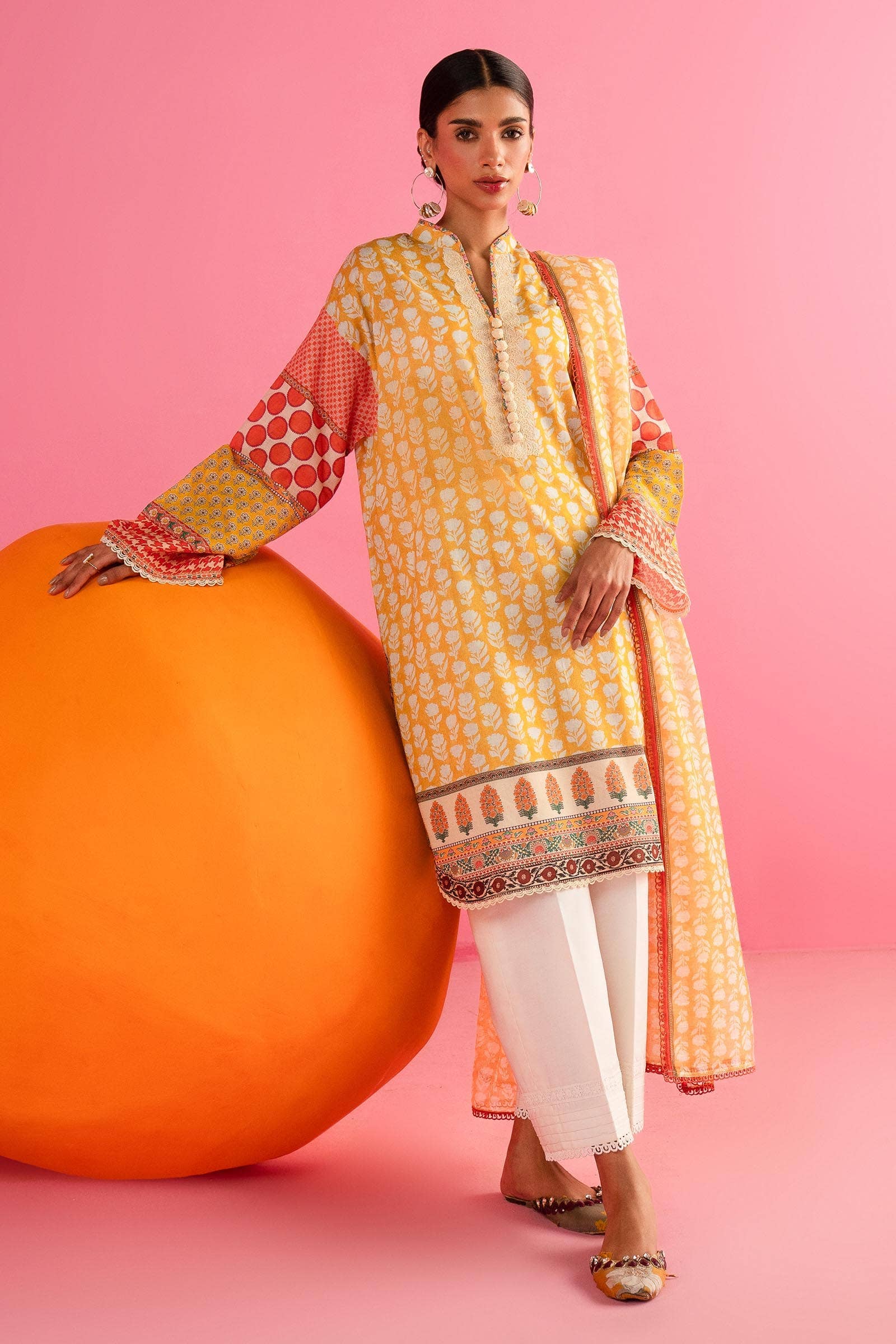 ing_sana_safinaz_mahay_lawn_24_awwal_boutique