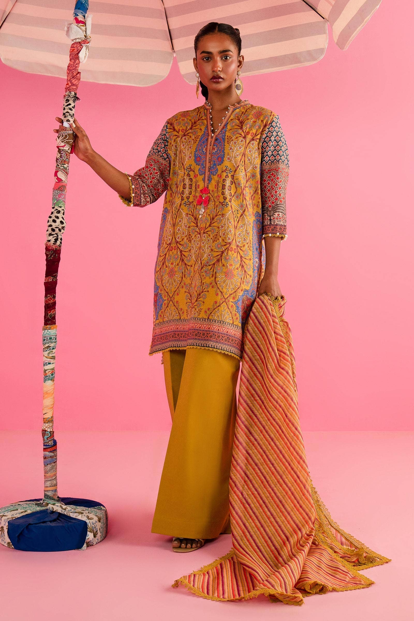 ing_sana_safinaz_mahay_lawn_24_awwal_boutique