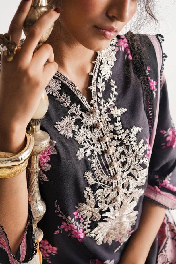 img_mahay_by_sana_safinaz_awwal_boutique