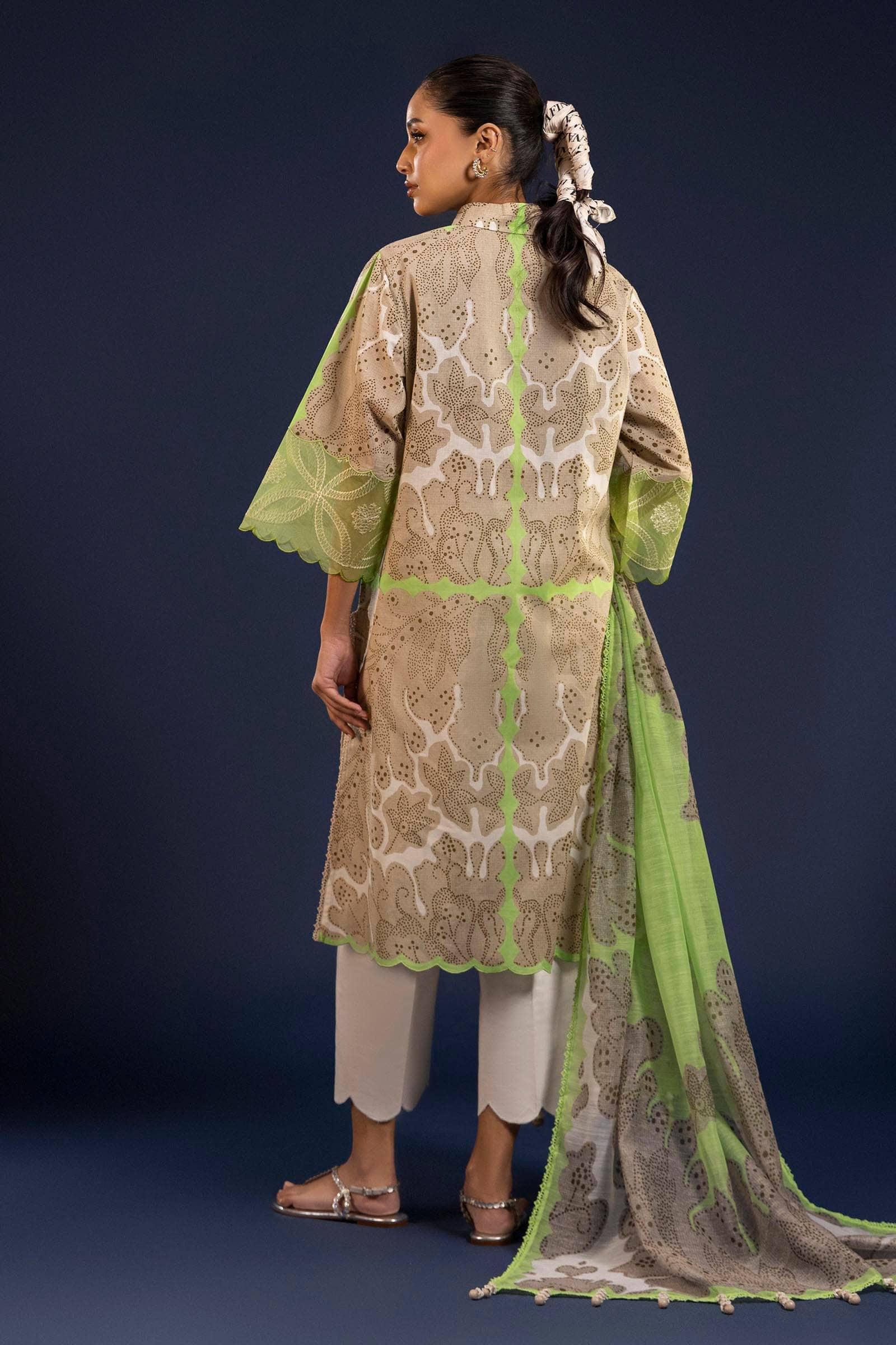 img_mahay_lawn_24_awwal_boutique