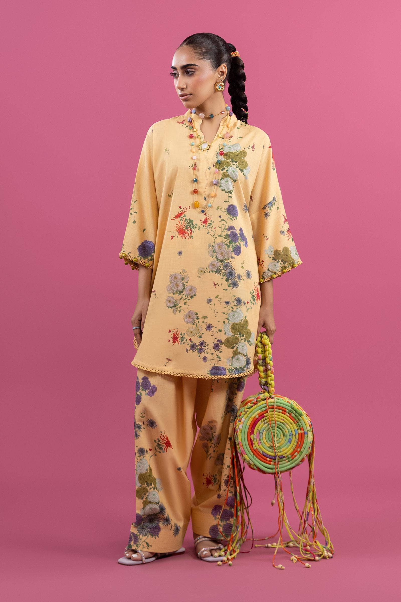 img_mahay_lawn_awwal_boutique