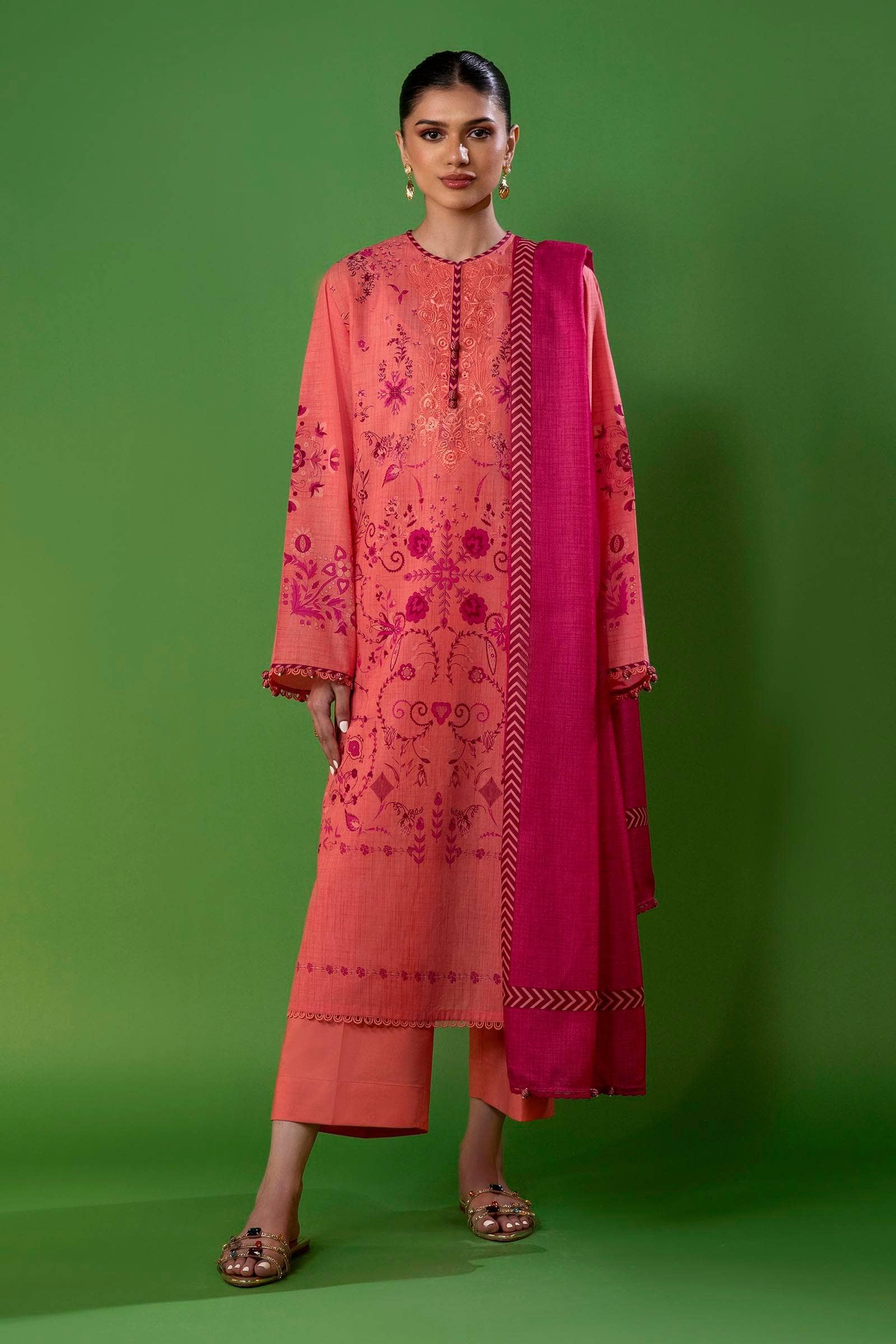 img_sana_safinaz_mahay_lawn_awwal_boutique