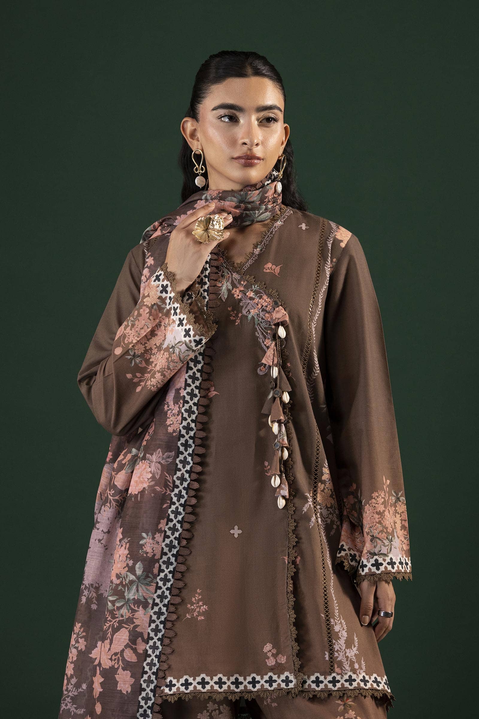 img_mahay_sana_safinaz_mahay_awwal_boutique