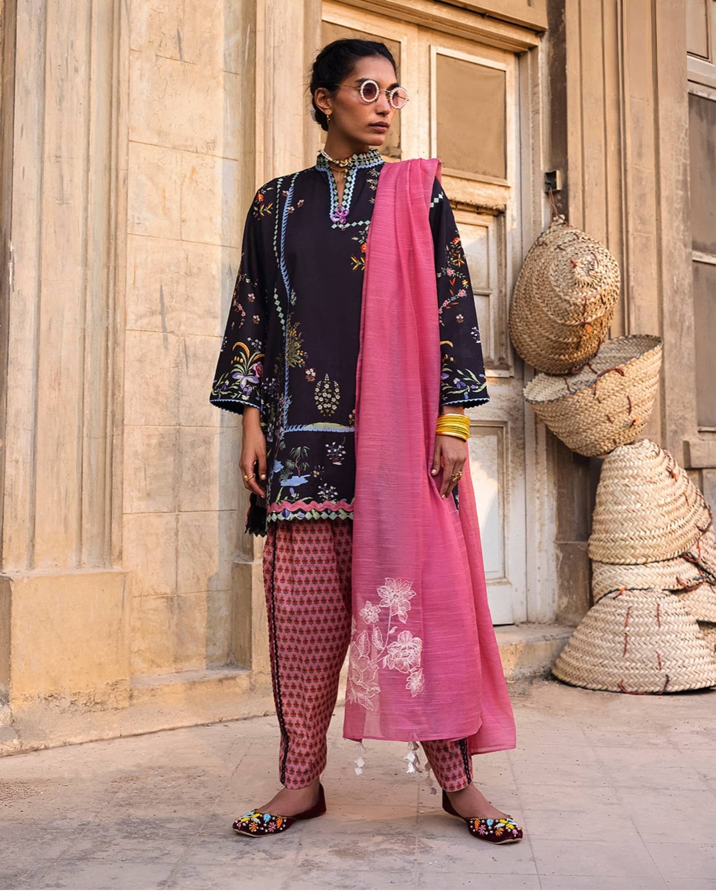 img_mahay_by_sana_safinaz_lawn_awwal_boutique