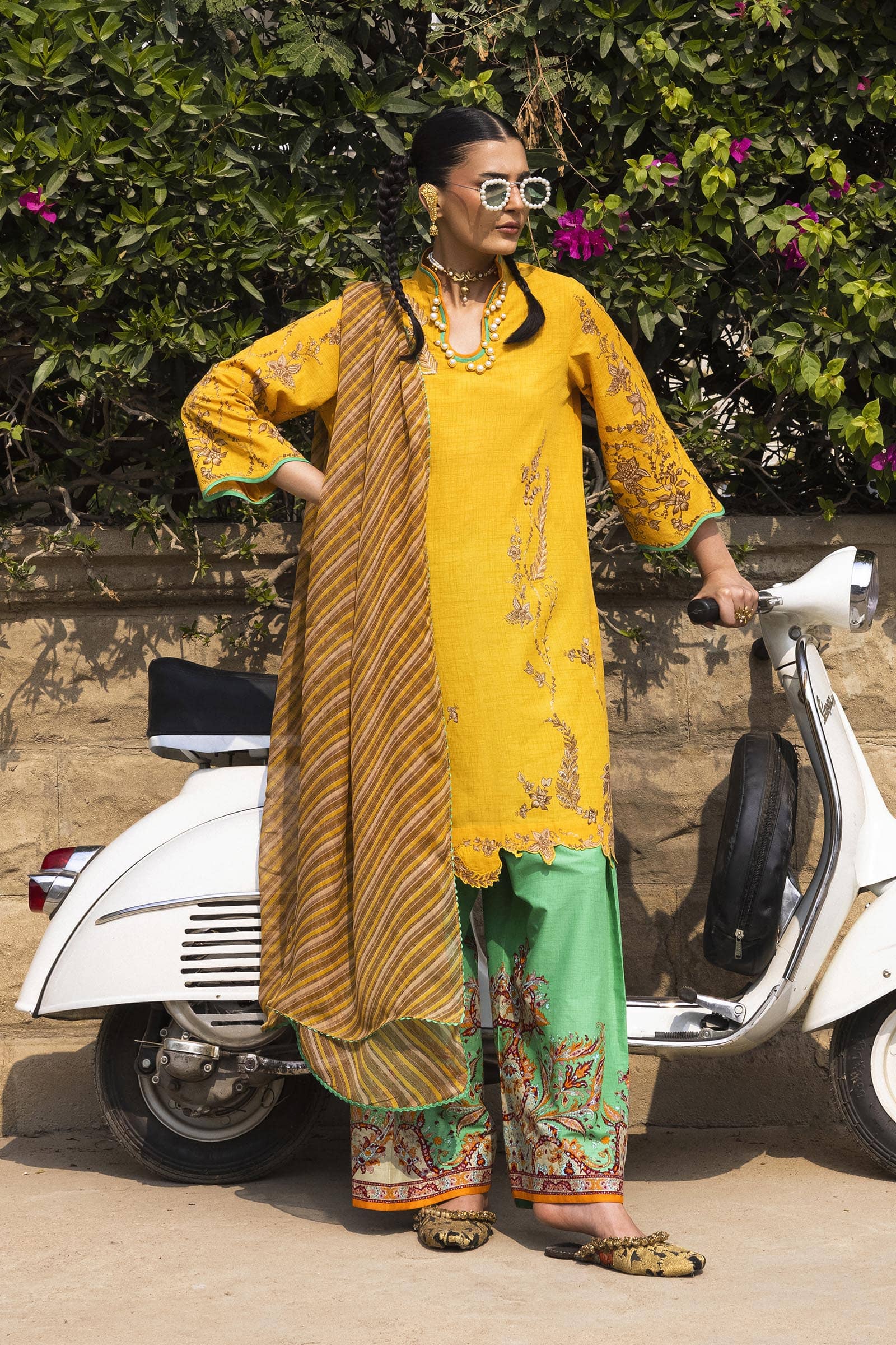 img_mahay_lawn_24_awwal_boutique