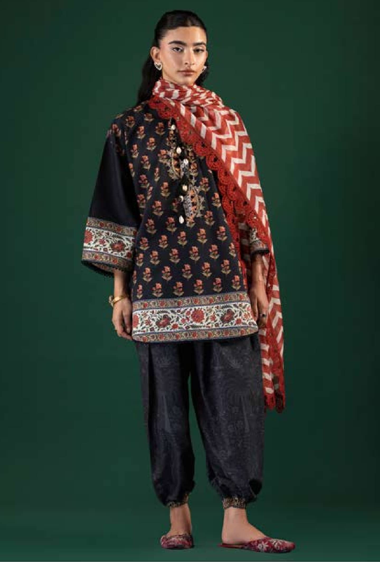 img_mahay_lawn_26_awwal_boutique