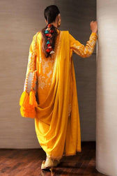 img_mahay_by_sana_safinaz_awwal_boutique