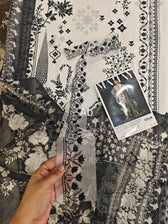 img_sana_safinaz_mahay_lawn_awwal_boutique