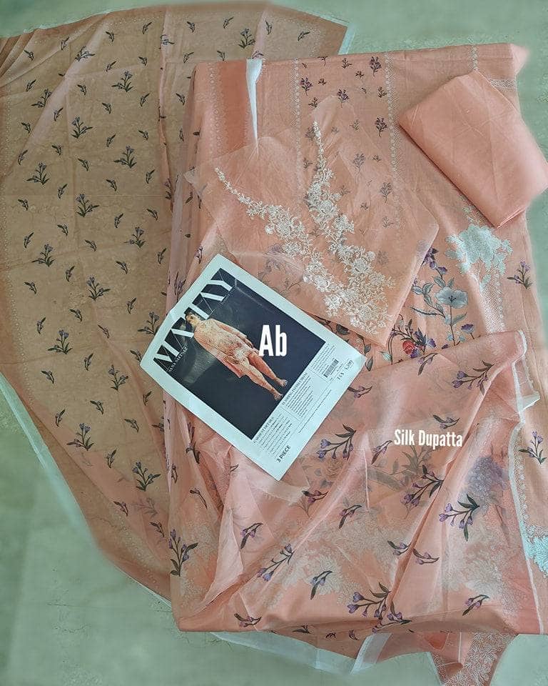 img_sana_safinaz_mahay_lawn_awwal_boutique