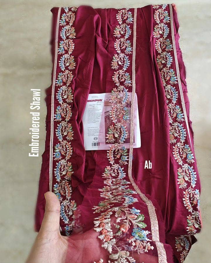 img_mushq_broadway_awwal_boutique