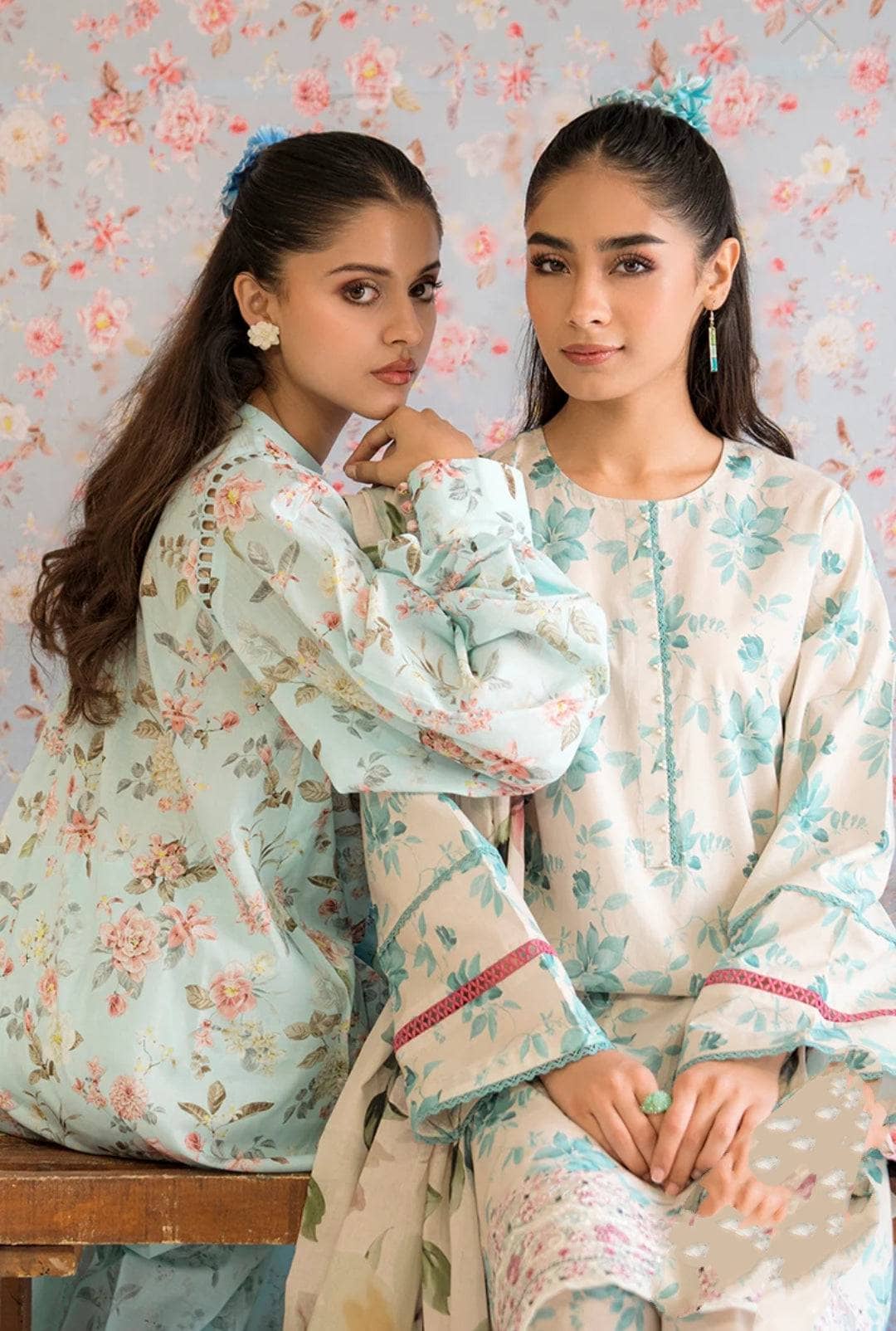 img_cross_stitch_lawn_23_awwal_boutique