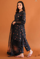 img_cross_stitch_lawn_23_awwal_boutique