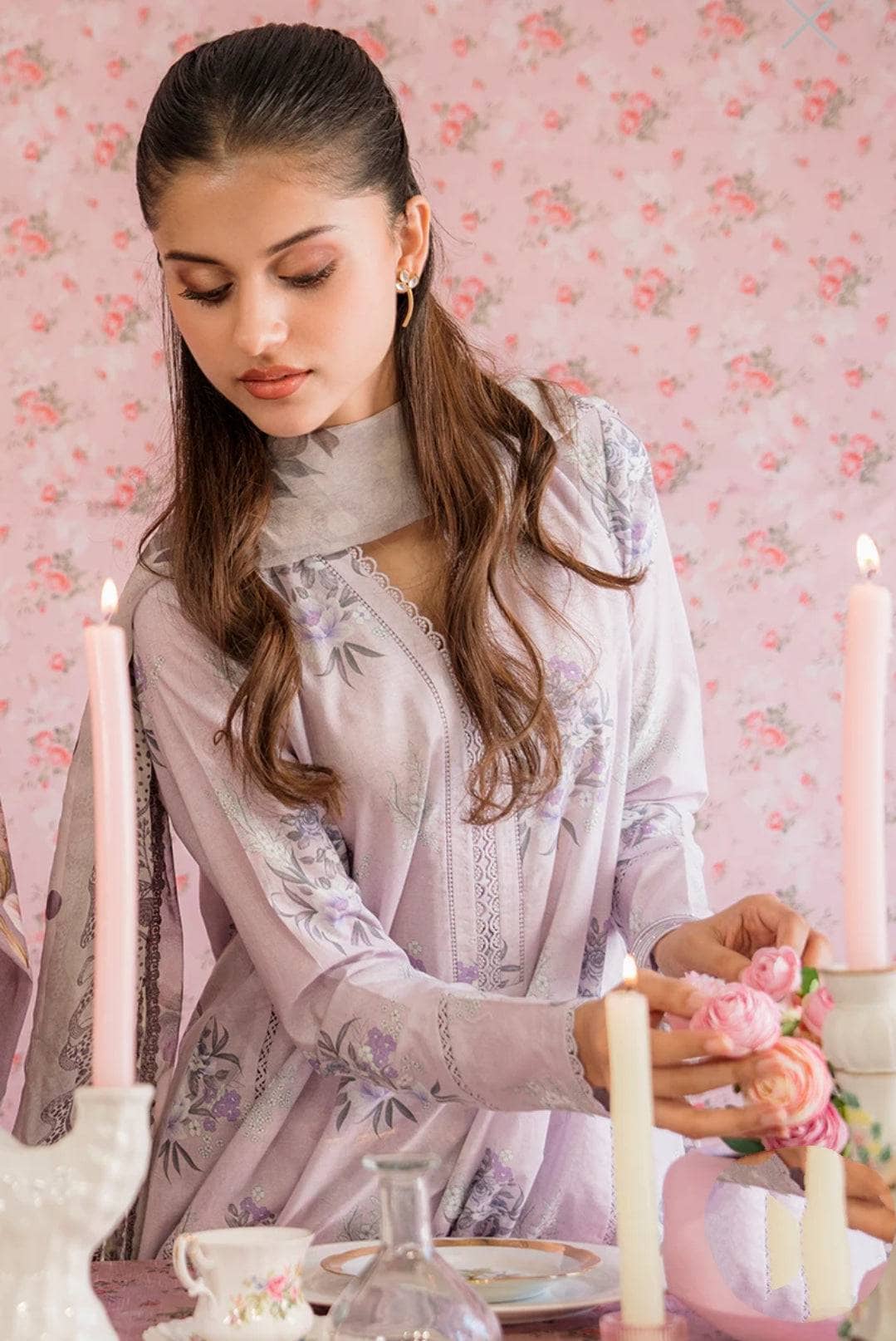 img_cross_stitch_lawn_23_awwal_boutique