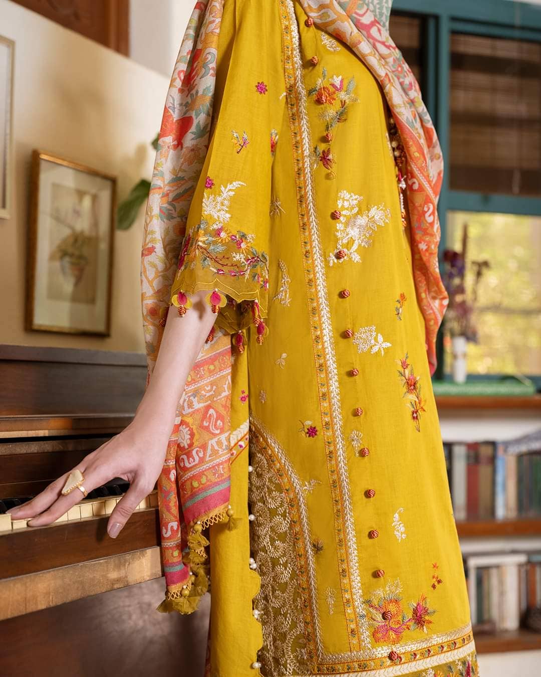 img_sana_safinaz_muzlin_lawn_23_awwal_boutique