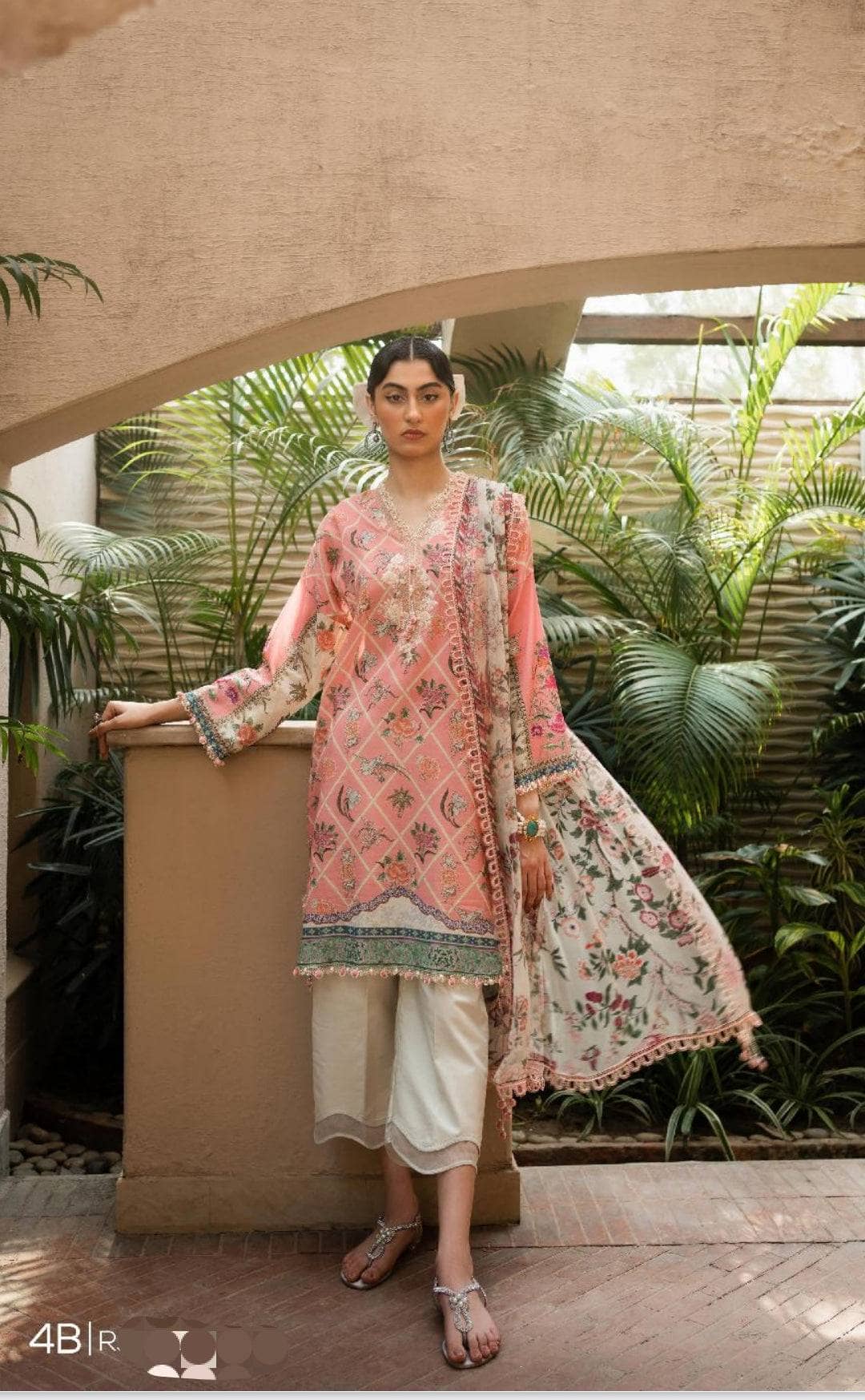 img_sana_safinaz_muzlin_lawn_23_awwal_boutique