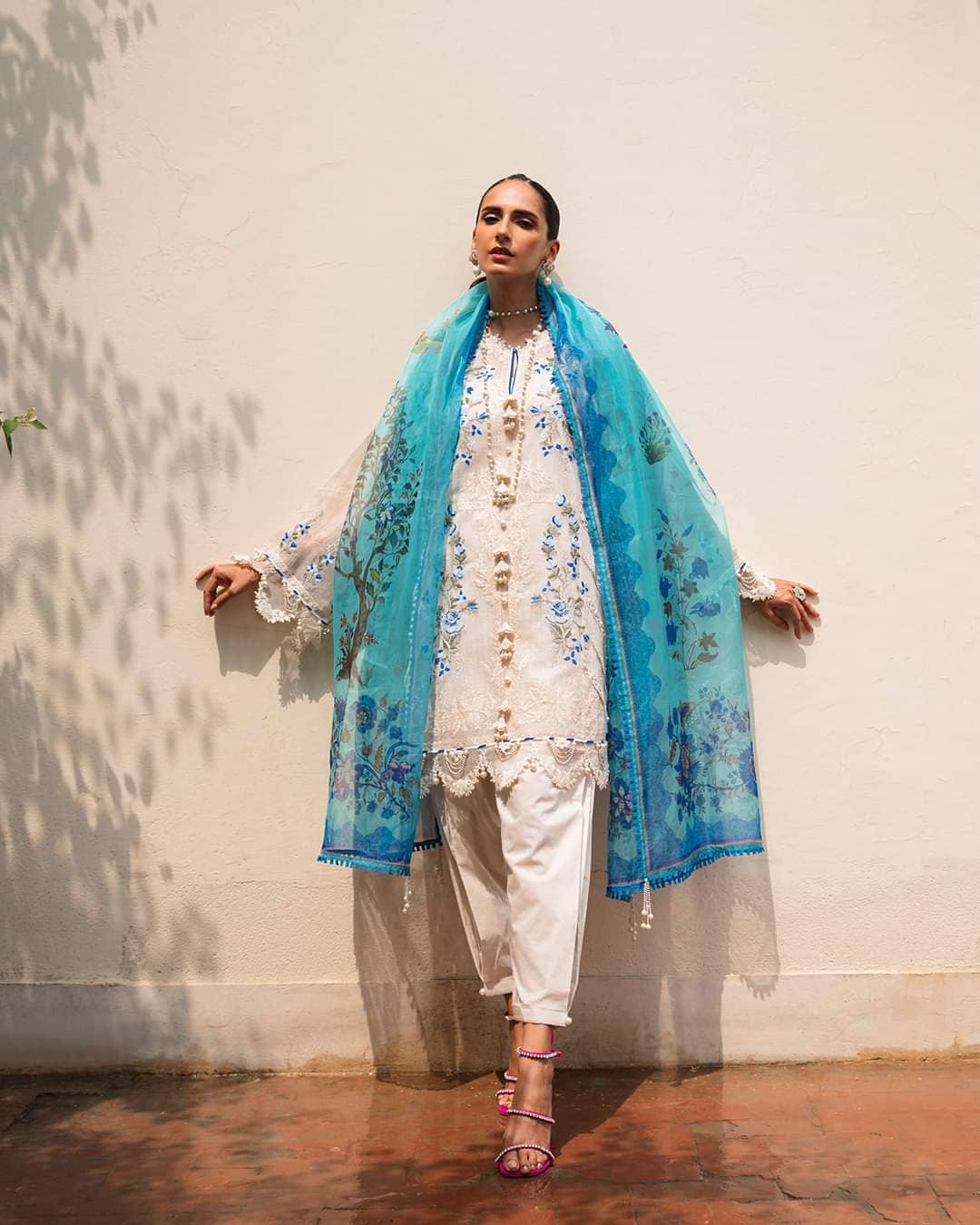 img_sana_safinaz_muzlin_lawn_23_awwal_boutique