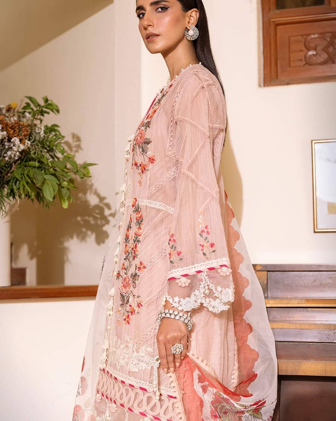img_sana_safinaz_muzlin_lawn_23_awwal_boutique