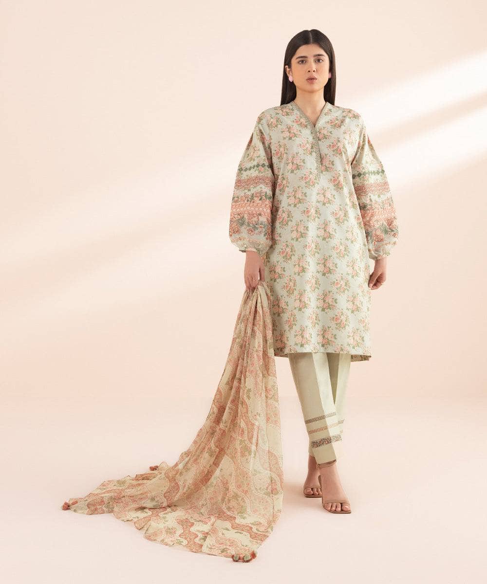 img_sapphire_lawn_24_awwal_boutique