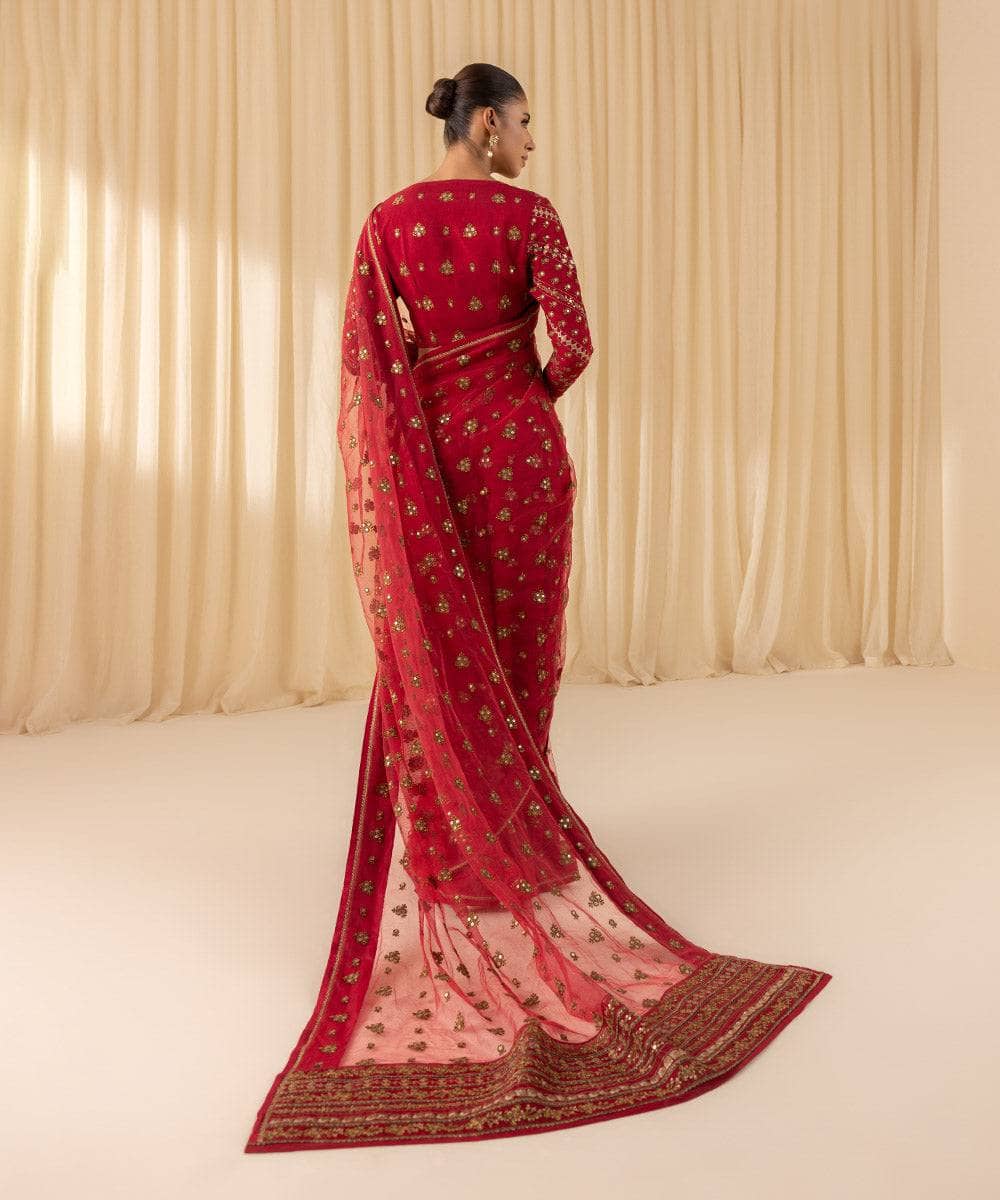 img_sapphire_velvet_awwal_boutique