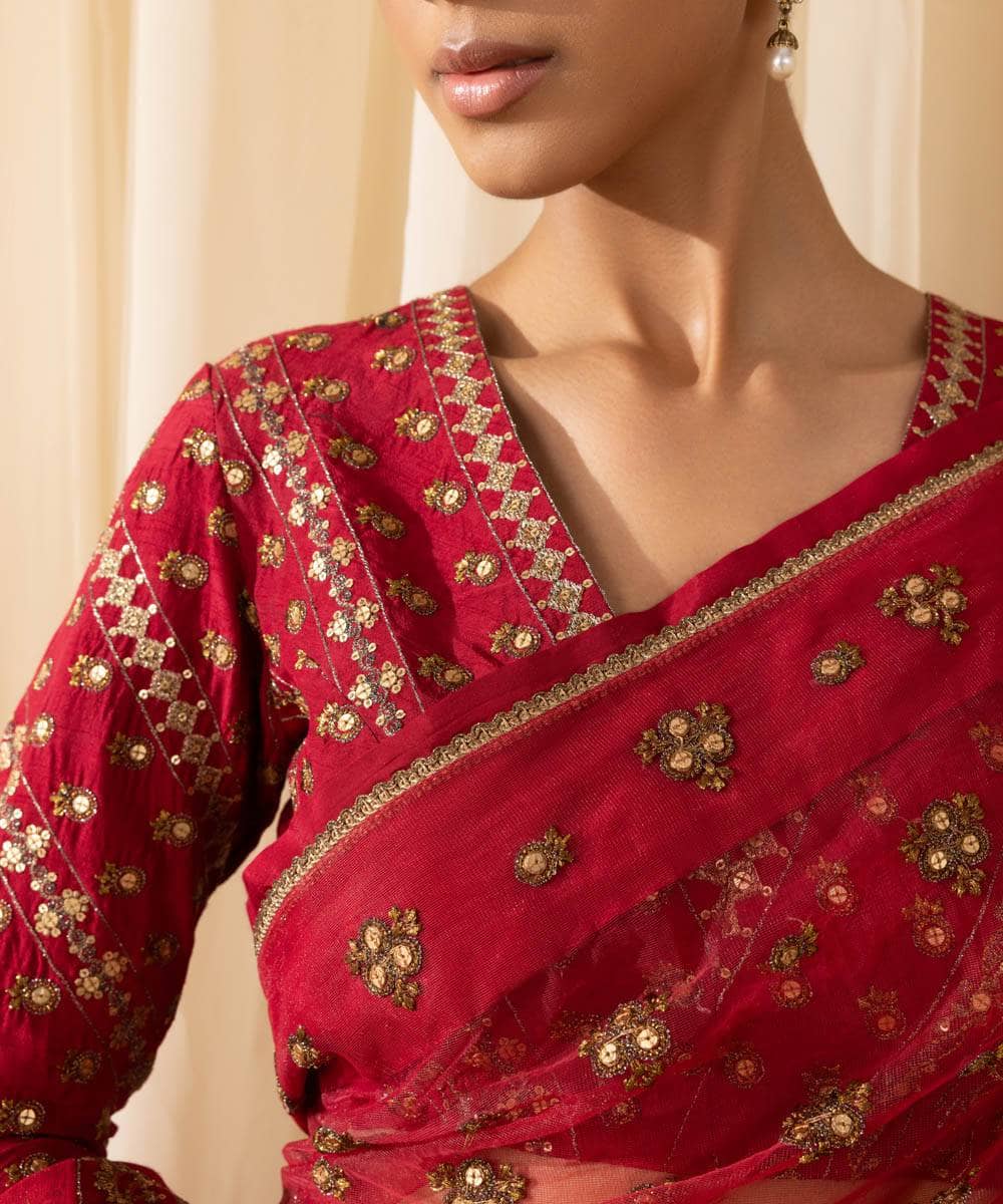 img_sapphire_velvet_awwal_boutique