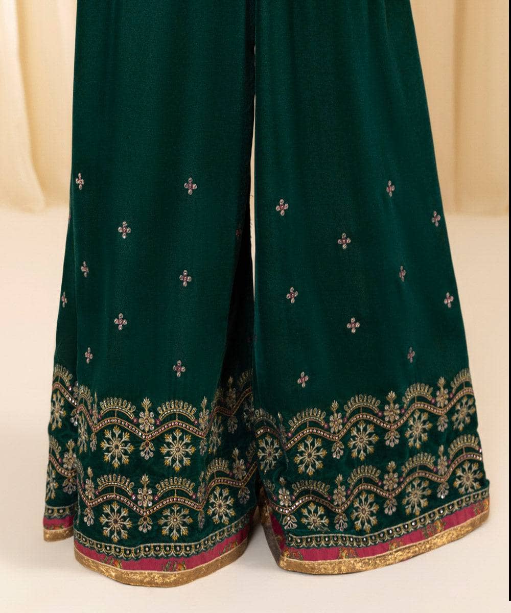 img_asim_jofa_velvet_suit_awwal_boutique