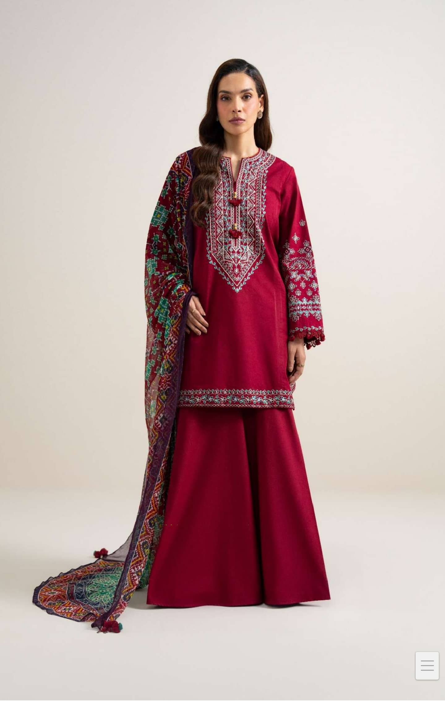 img_sapphire_lawn_awwal_boutique
