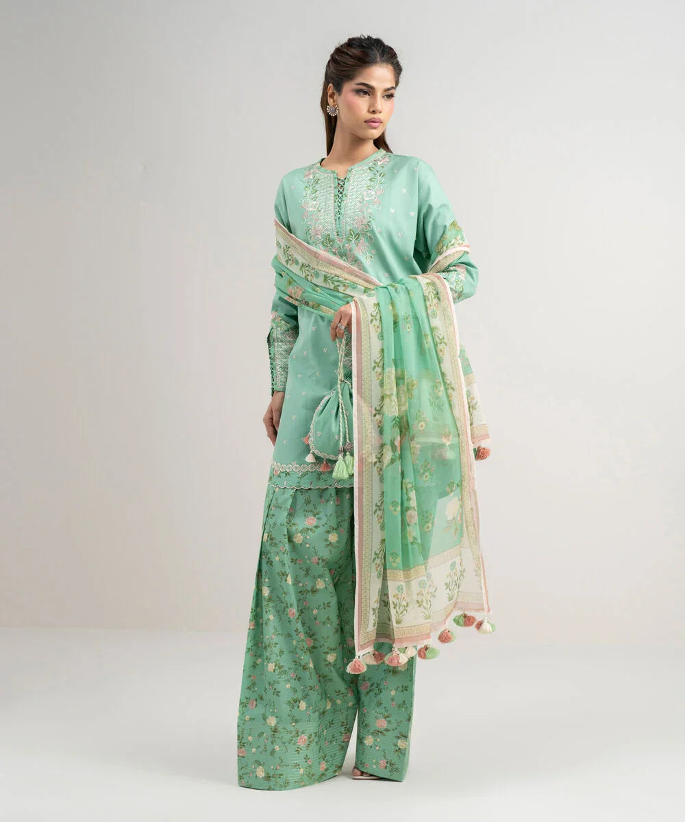 Sapphire Luxury Lawn 26/3PESGS26V432/Sea Green