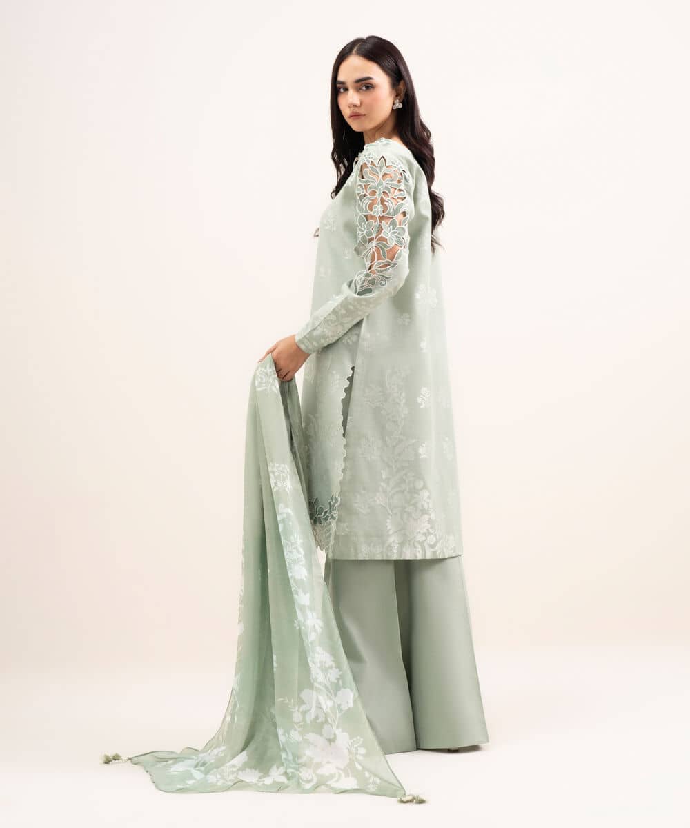 Sapphire Luxury Lawn 26/U3PEJQS26V48/Light Pistachio Green/Silk Dupatta