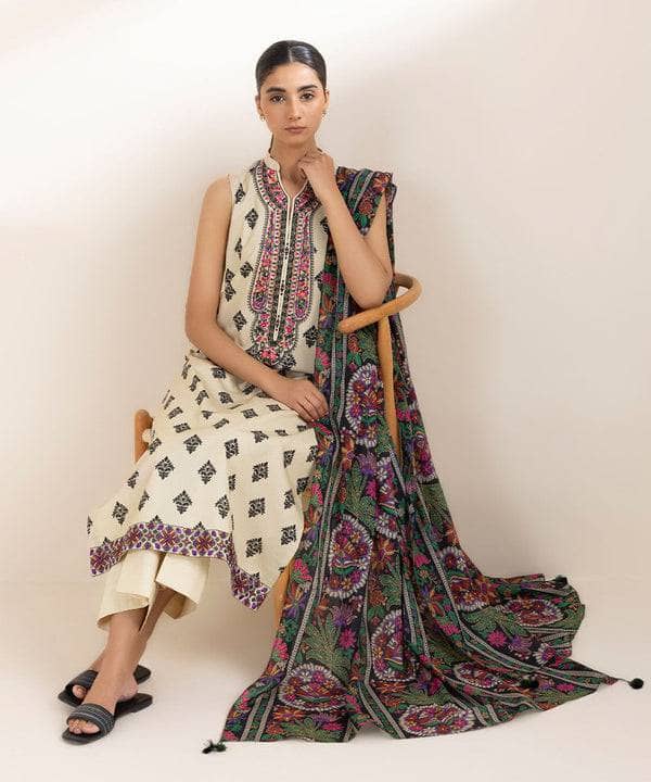 img_sapphire_premium_lawn_awwal_boutique