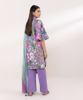 img_sapphire_intermix_awwal_boutique